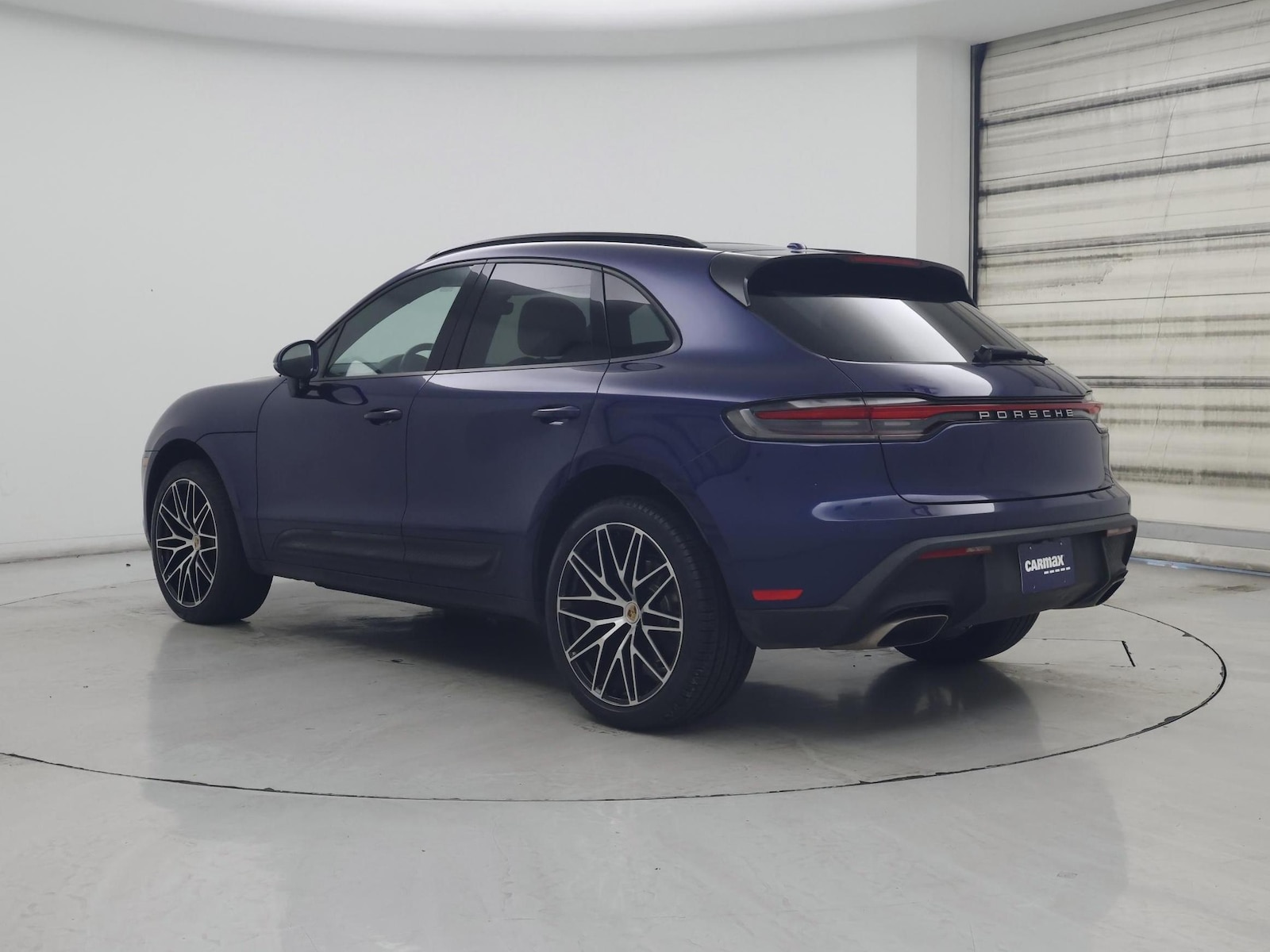 2023 Porsche Macan T - Photo 3