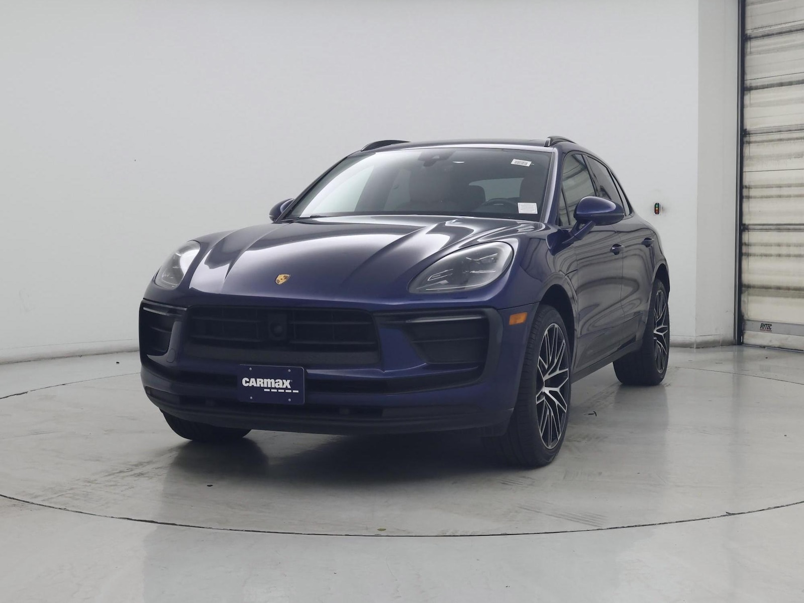 2023 Porsche Macan T - Photo 5