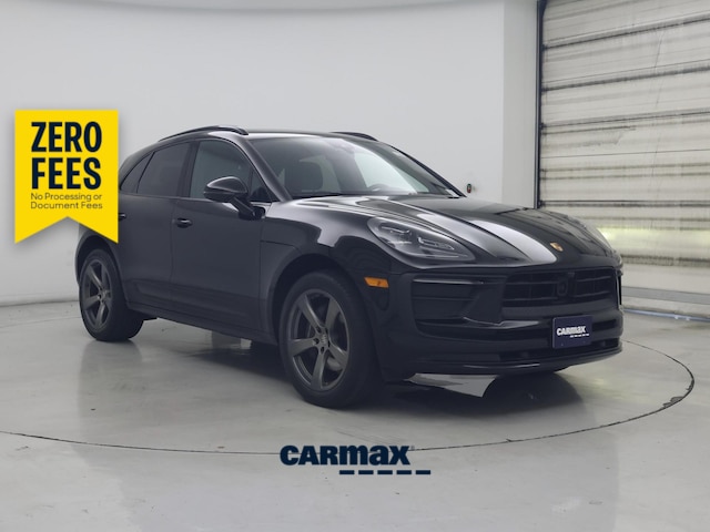 Black 2023 Porsche Macan SUV / Crossover Automatic