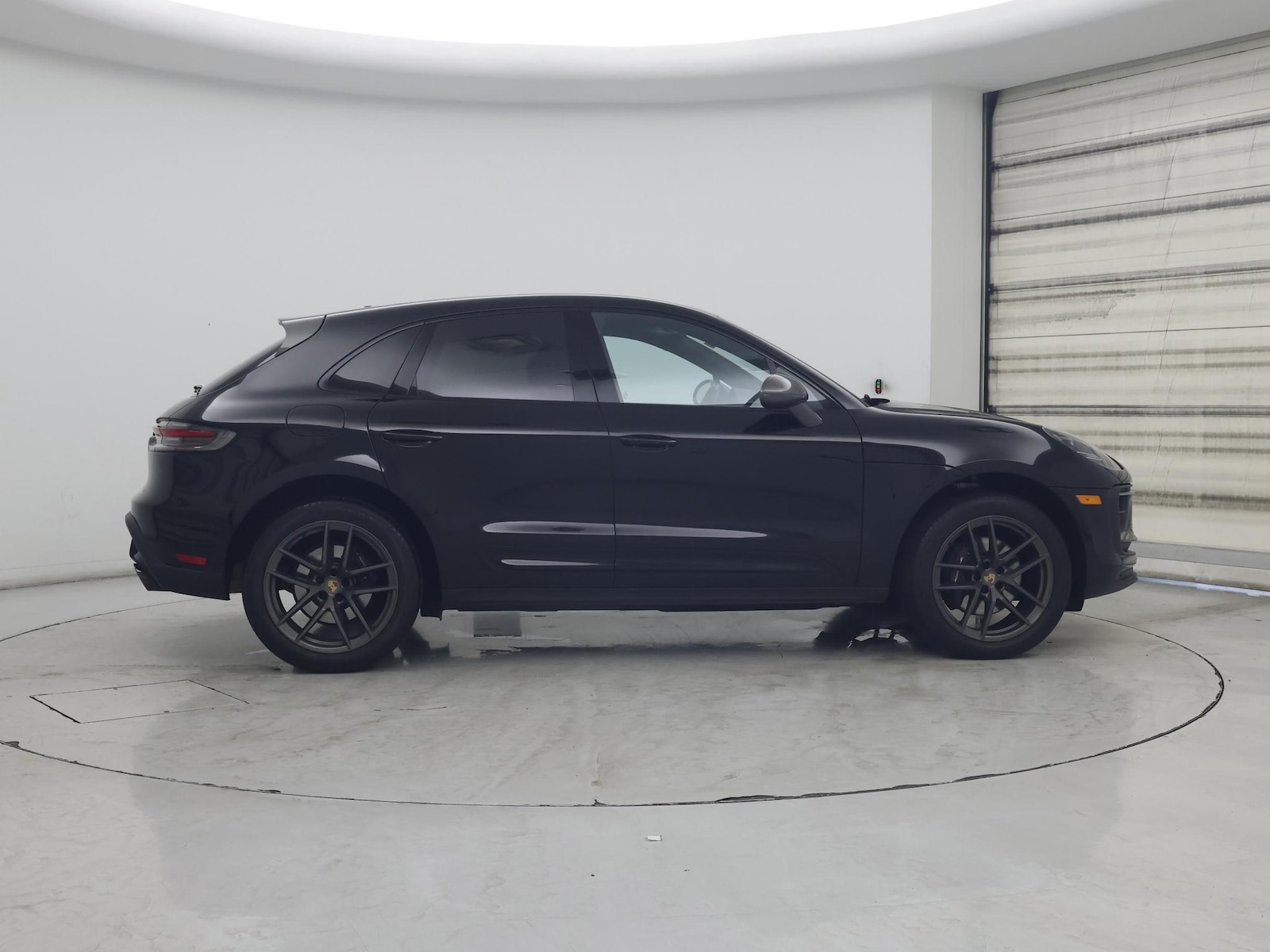 2023 Porsche Macan T - Photo 8