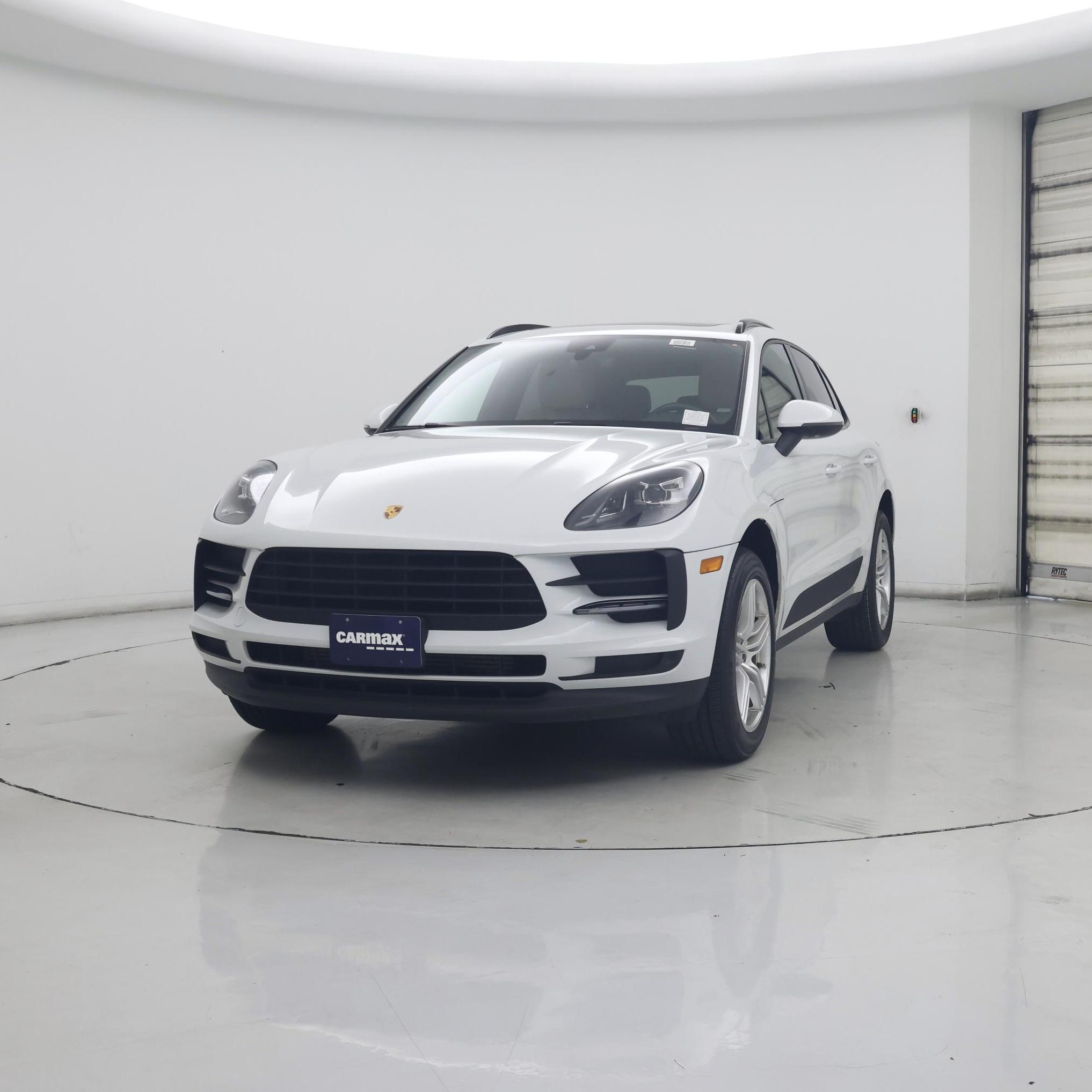 Thumbnail: 2020 Porsche Macan - 4