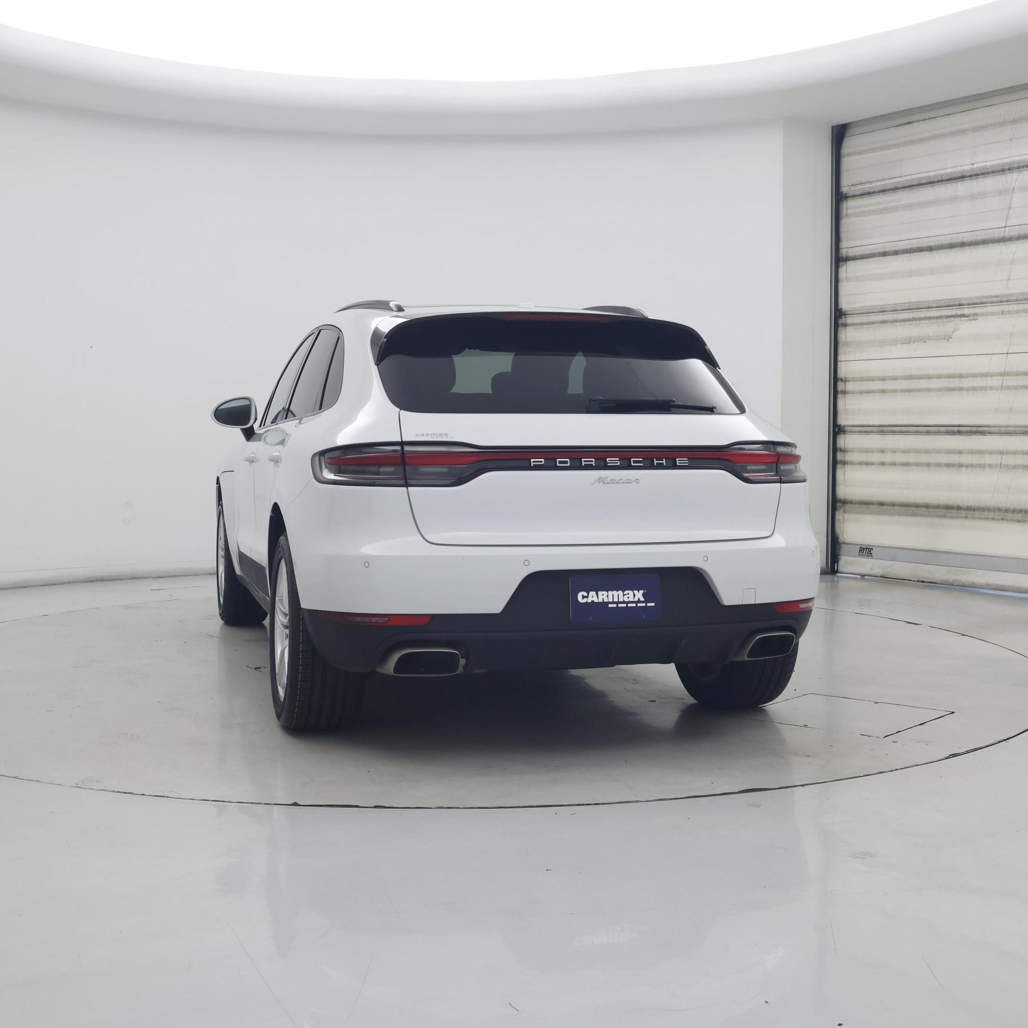 Thumbnail: 2020 Porsche Macan - 6