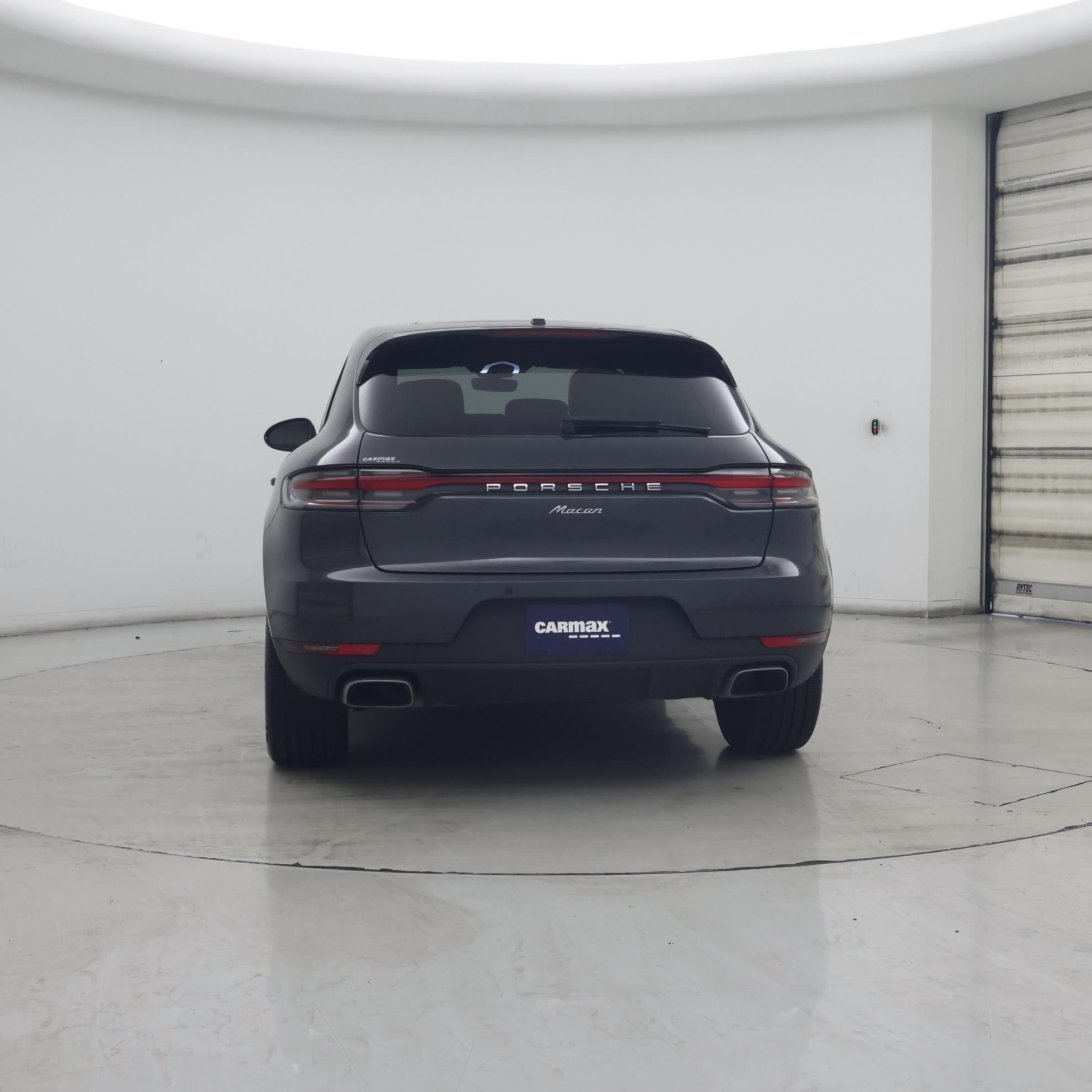 Thumbnail: 2021 Porsche Macan - 6
