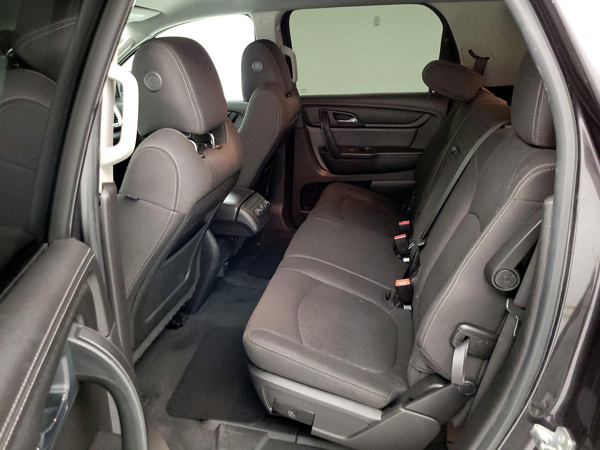 Thumbnail: 2016 GMC Acadia - 18