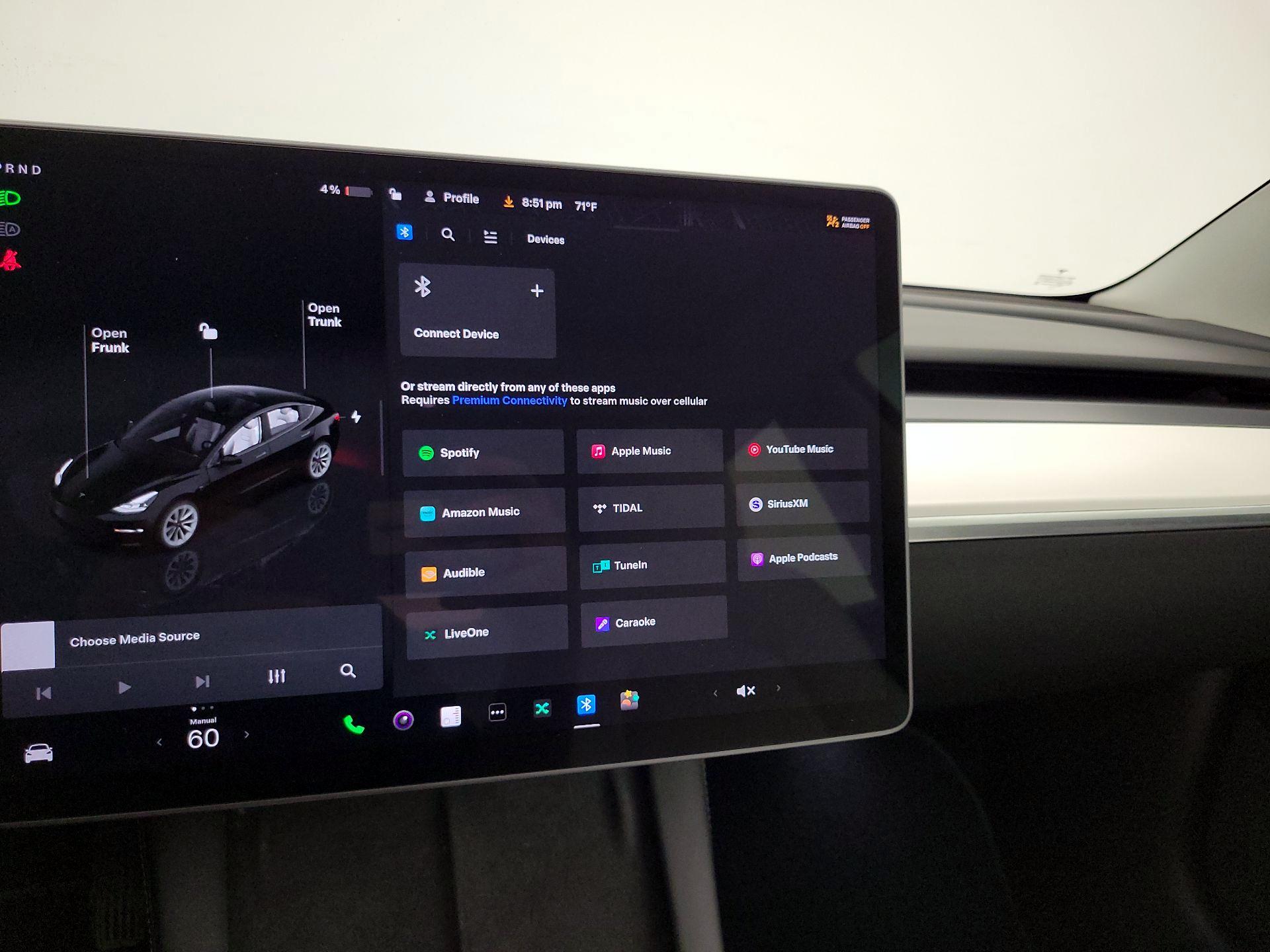 Thumbnail: 2022 Tesla Model 3 - 15