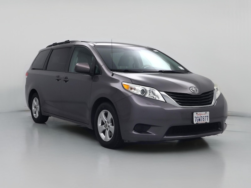 2014 Toyota Sienna LE -
                  Buena Park, CA