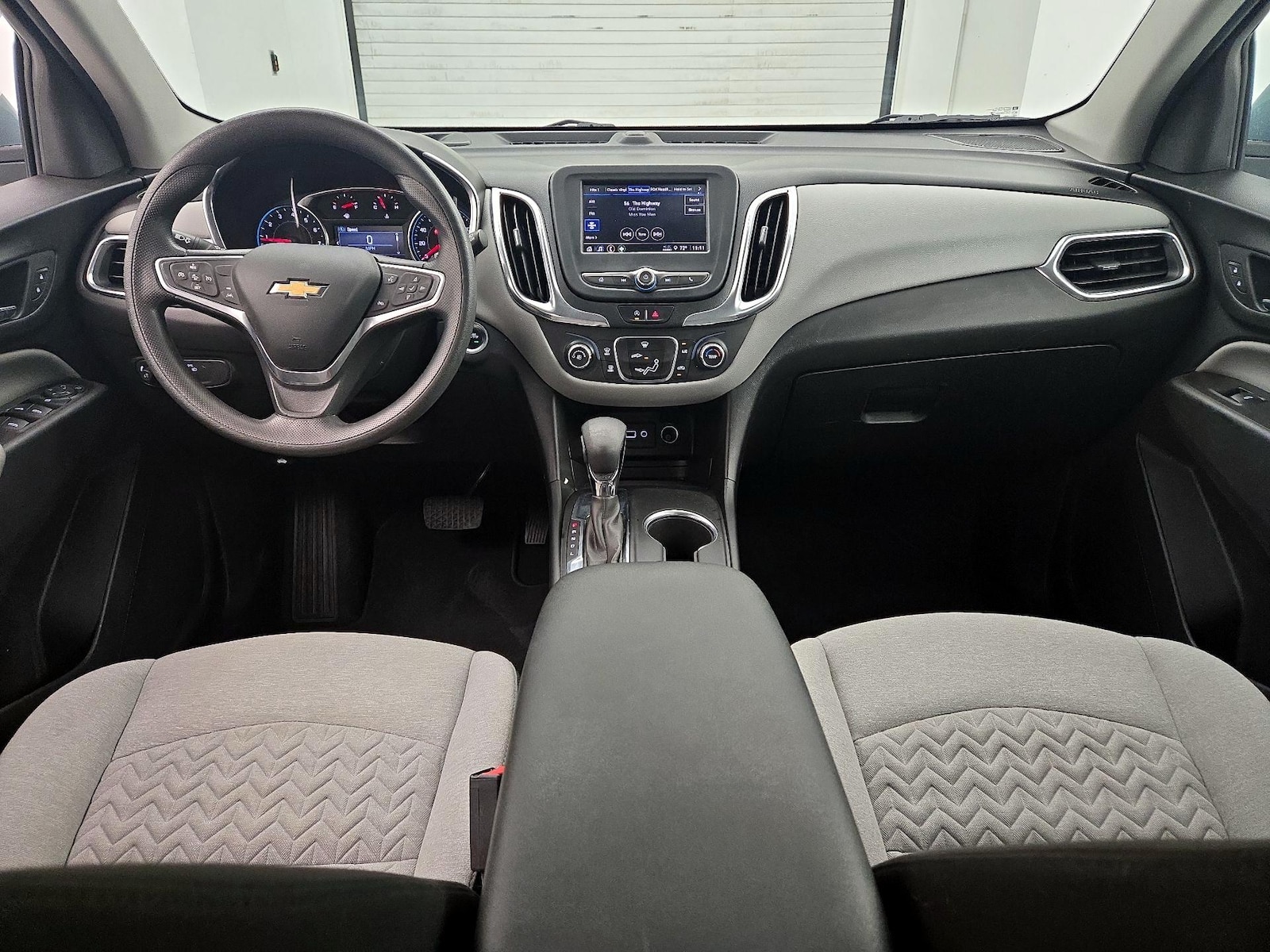 2022 Chevrolet Equinox LT - Photo 10