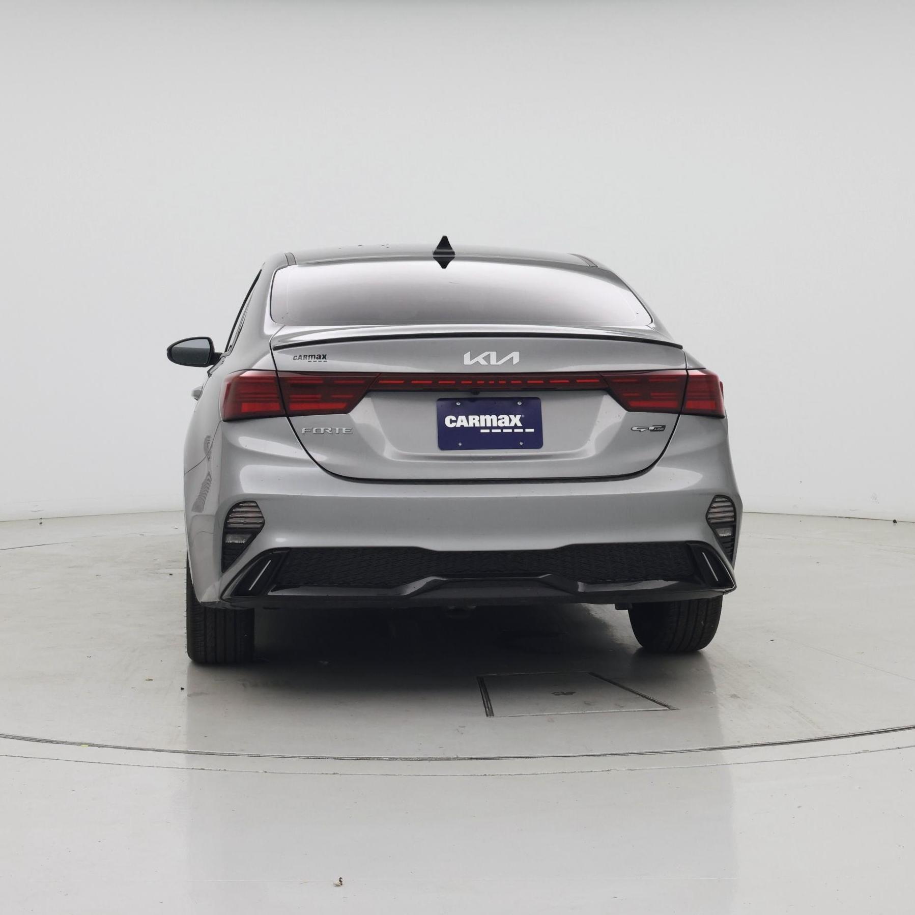 Thumbnail: 2023 Kia Forte - 6