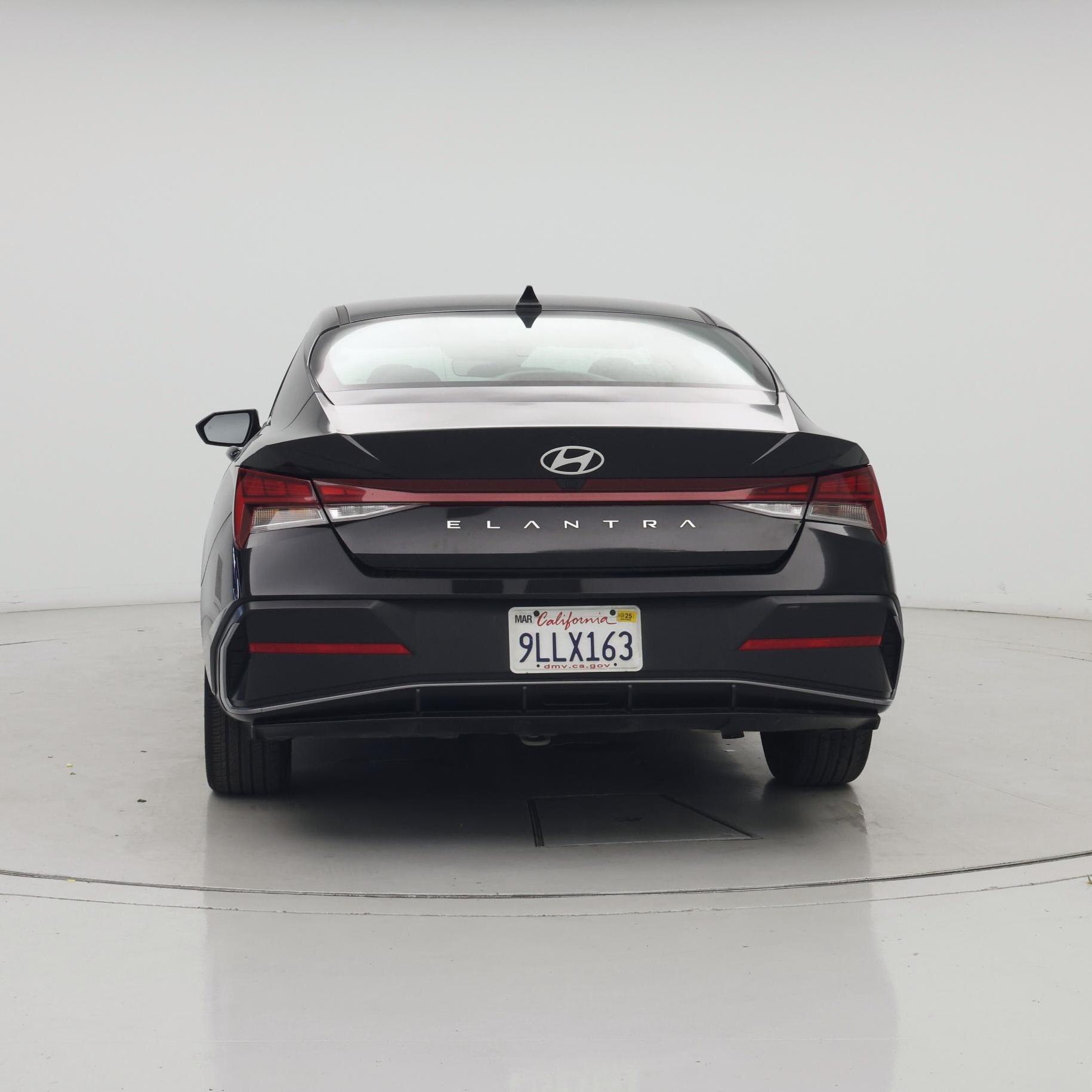 Thumbnail: 2024 Hyundai Elantra - 6