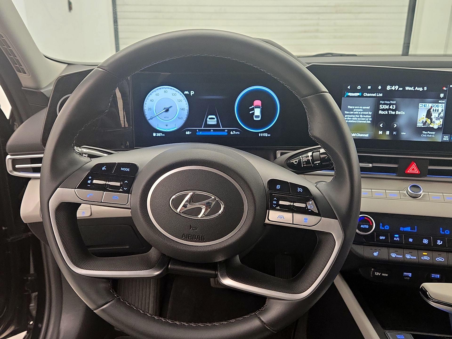 Thumbnail: 2023 Hyundai Elantra - 10