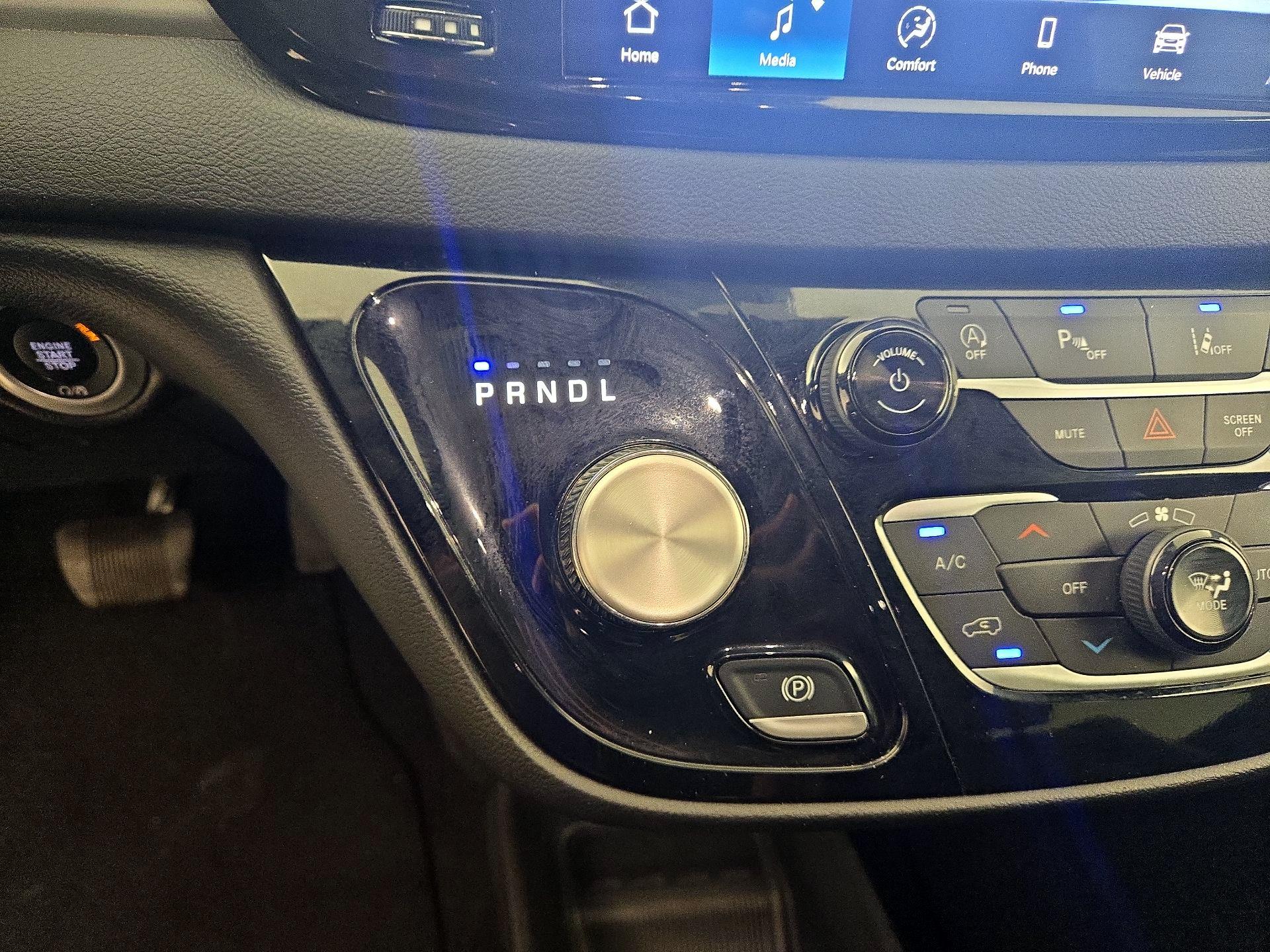 Thumbnail: 2025 Chrysler Pacifica - 17