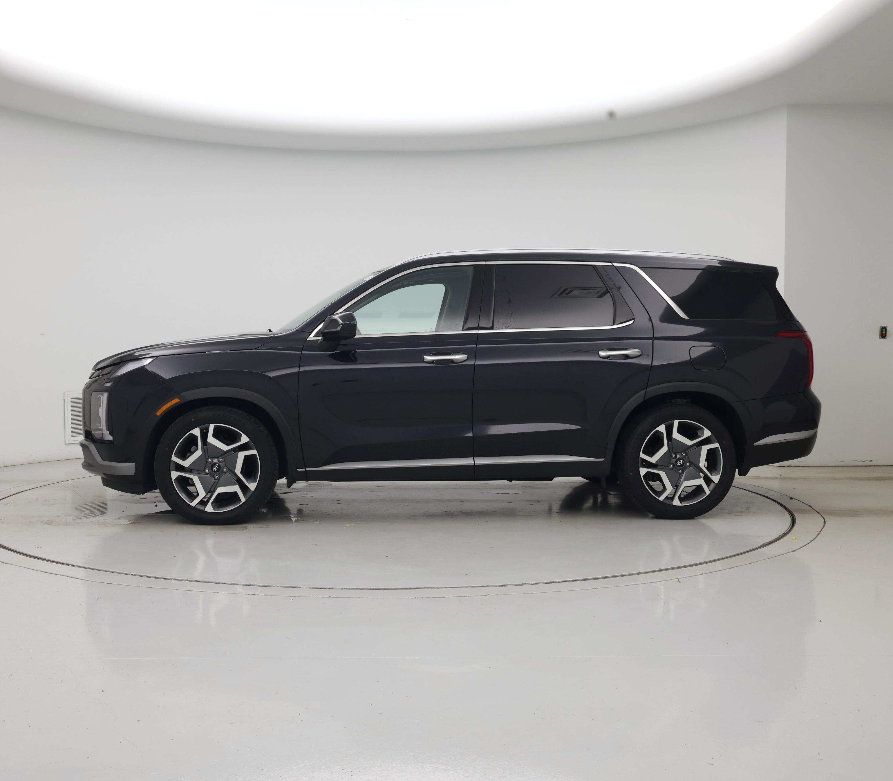 Thumbnail: 2024 Hyundai Palisade - 3