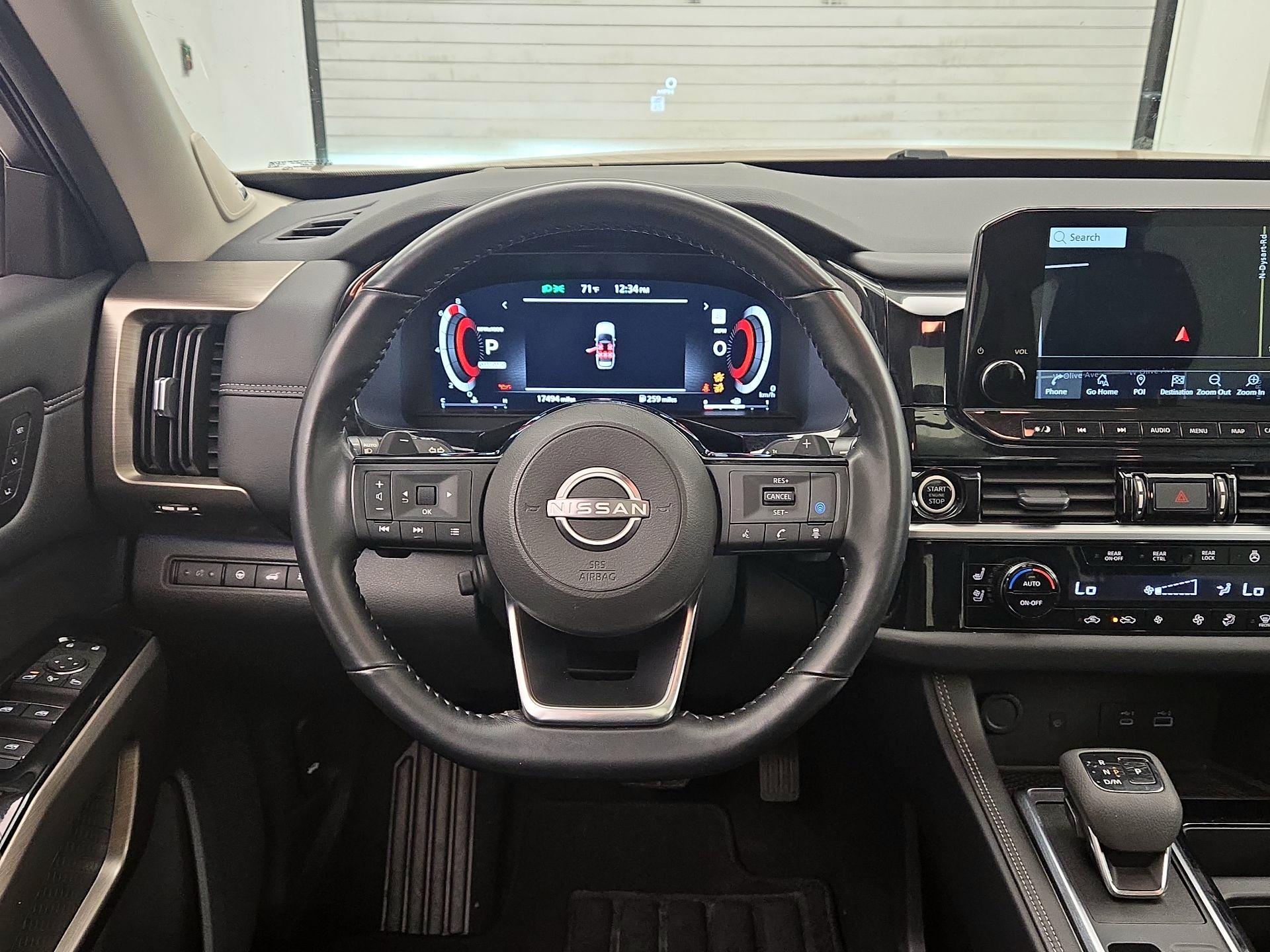 Thumbnail: 2023 Nissan Pathfinder - 10