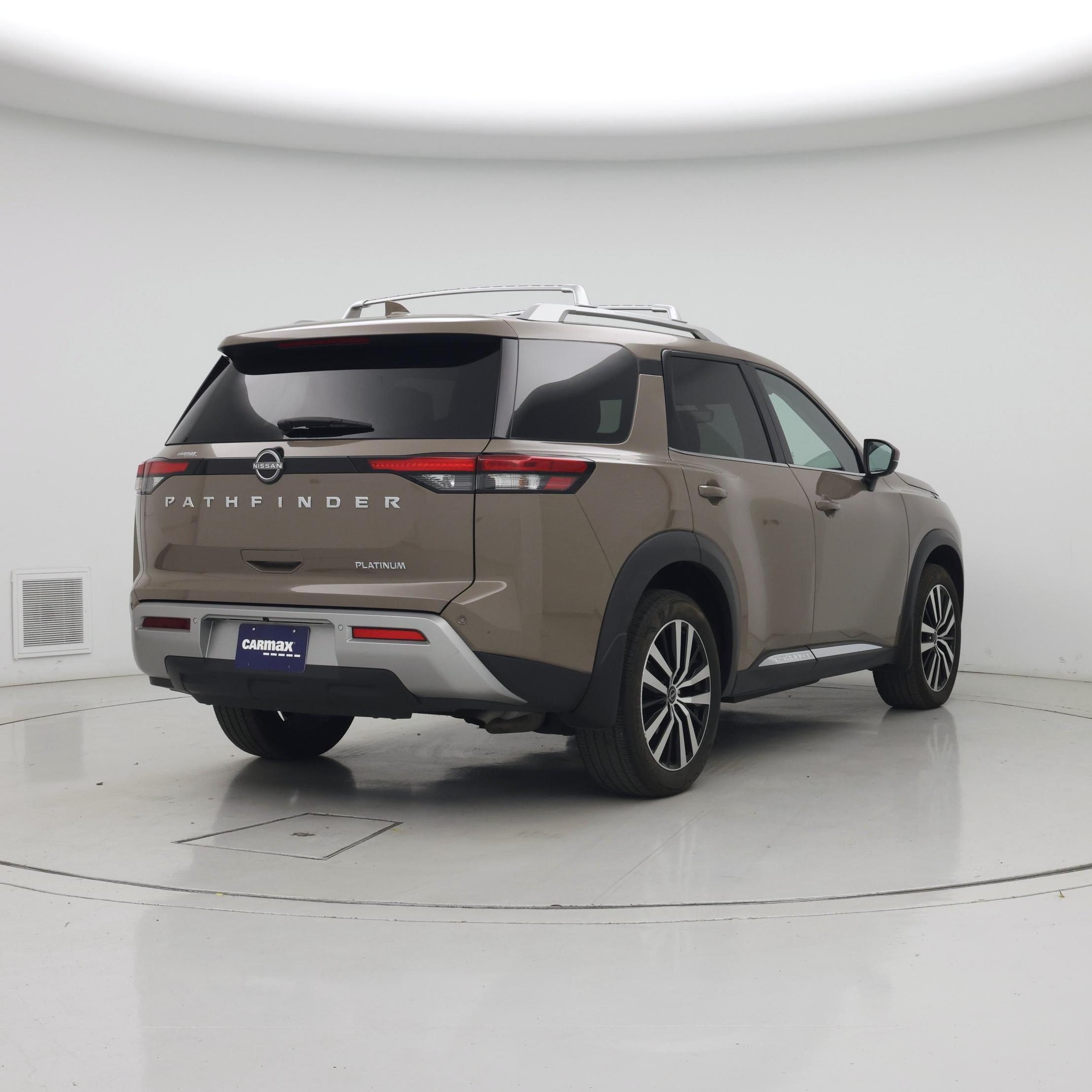 Thumbnail: 2023 Nissan Pathfinder - 8