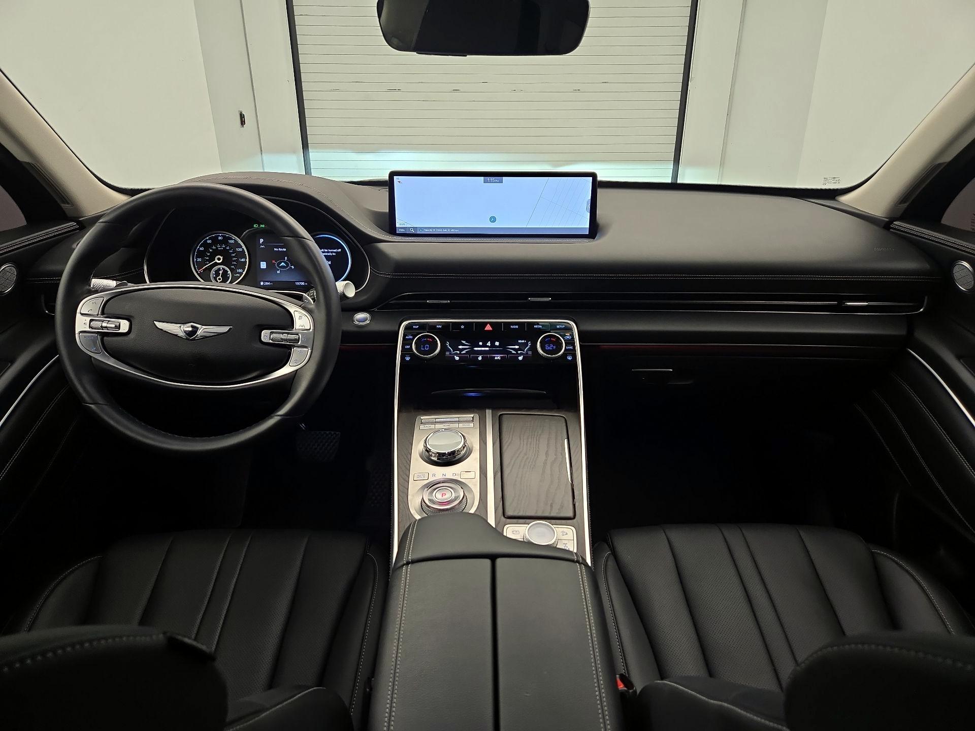 Thumbnail: 2024 Genesis GV80 - 9