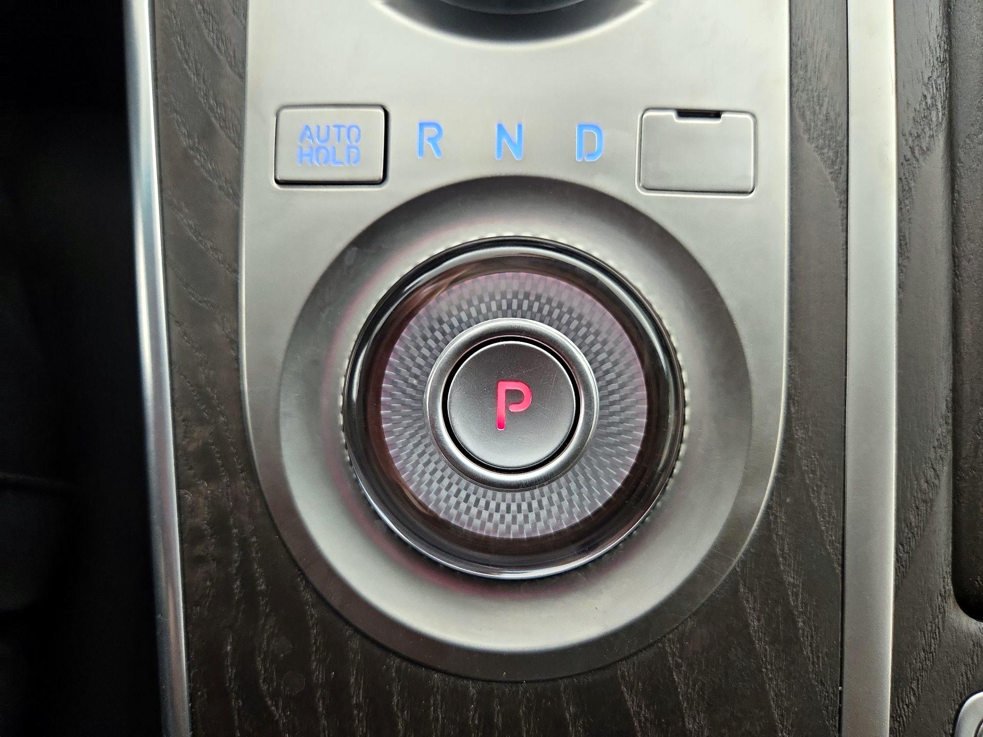 Thumbnail: 2024 Genesis GV80 - 18