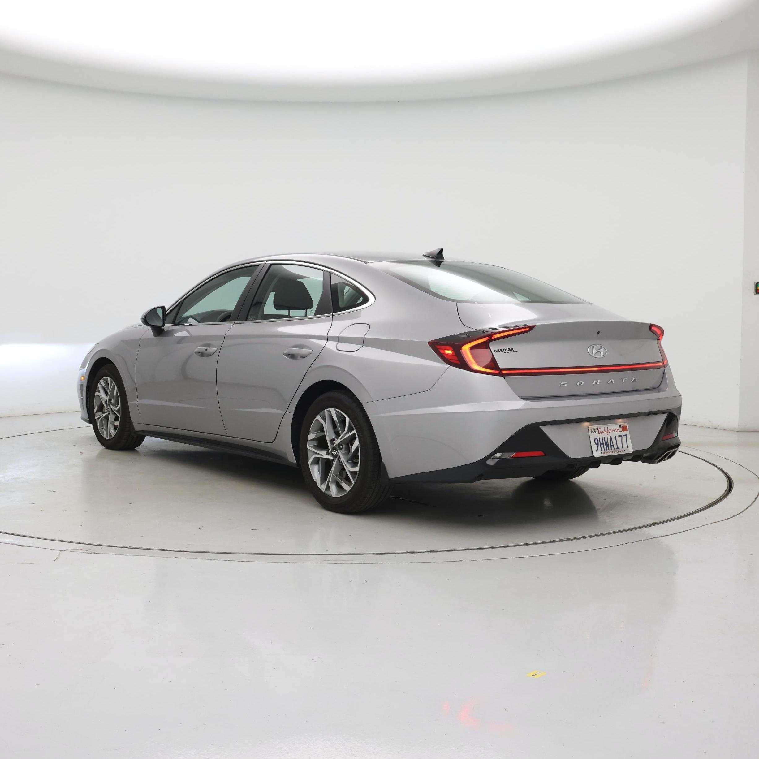 Thumbnail: 2023 Hyundai Sonata - 2