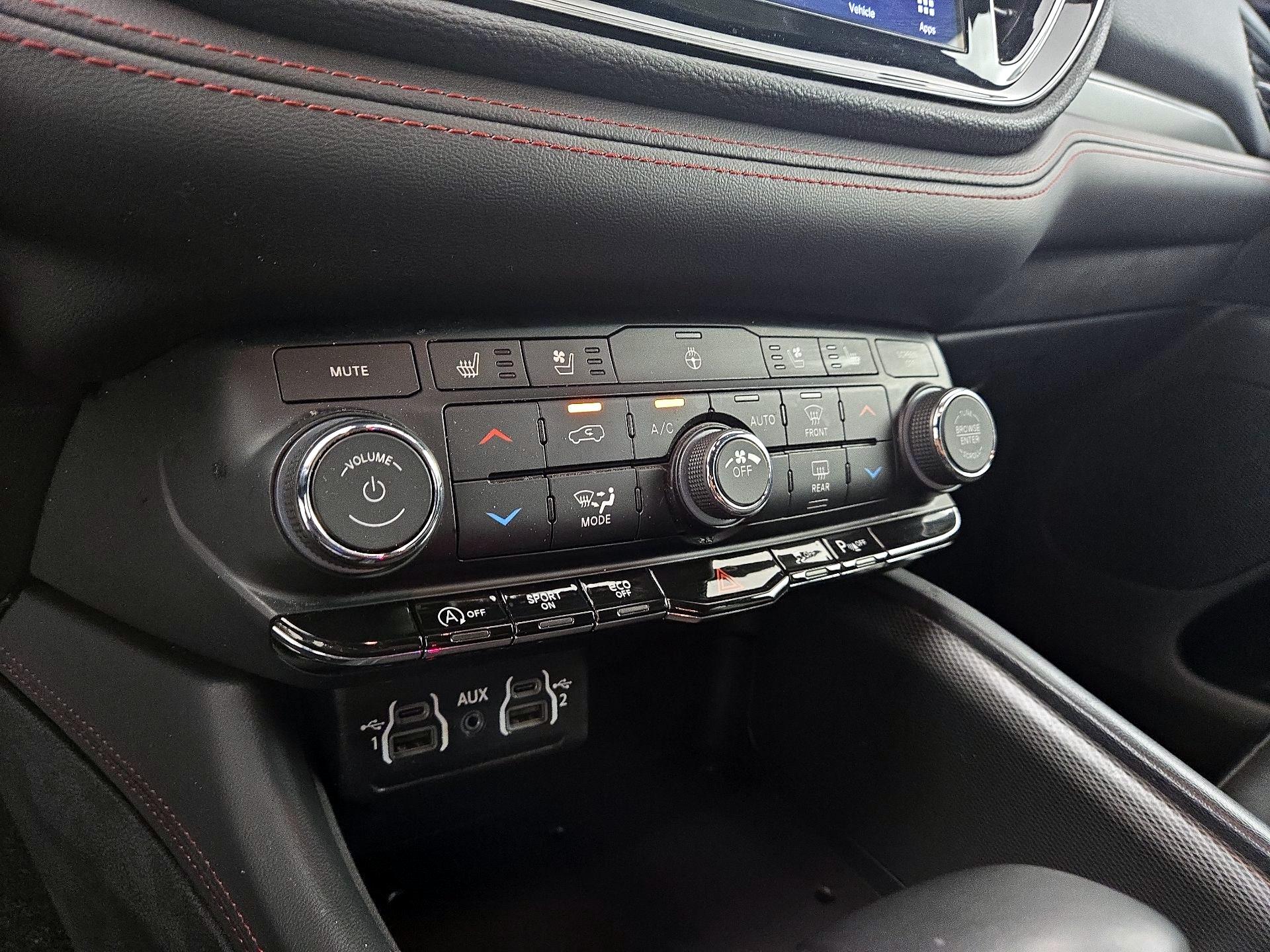 Thumbnail: 2024 Dodge Durango - 17