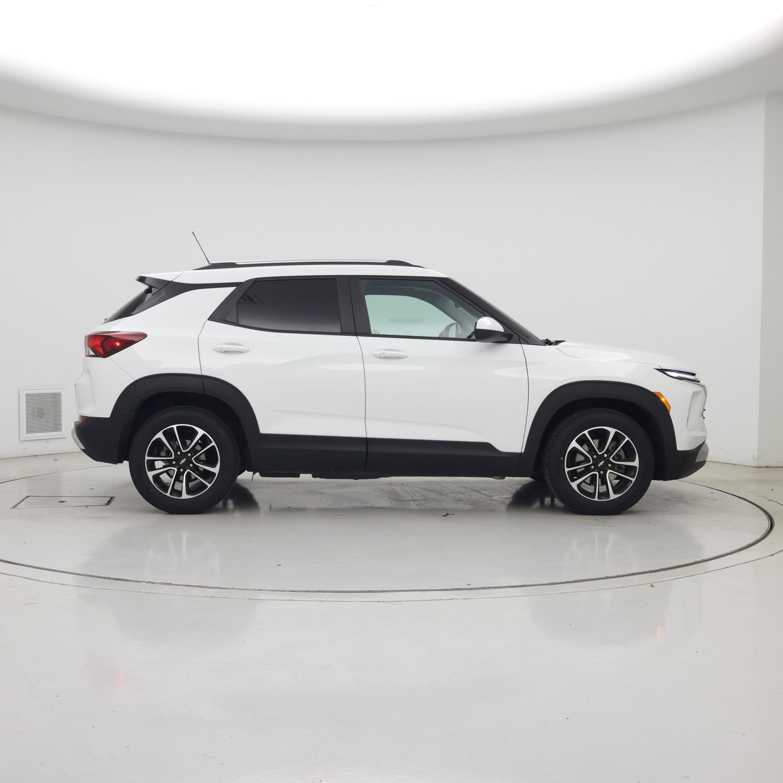 Thumbnail: 2024 Chevrolet TrailBlazer - 7