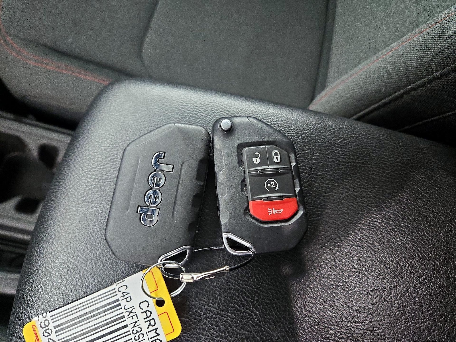 2025 Jeep Wrangler 4-Door Rubicon - Photo 23