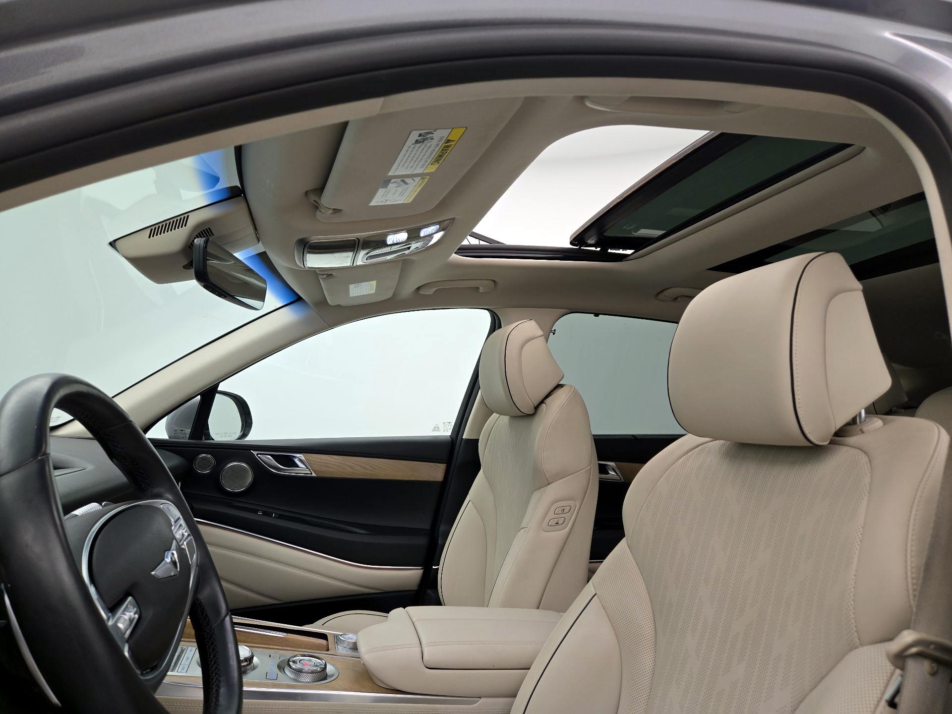Thumbnail: 2023 Genesis GV80 - 20