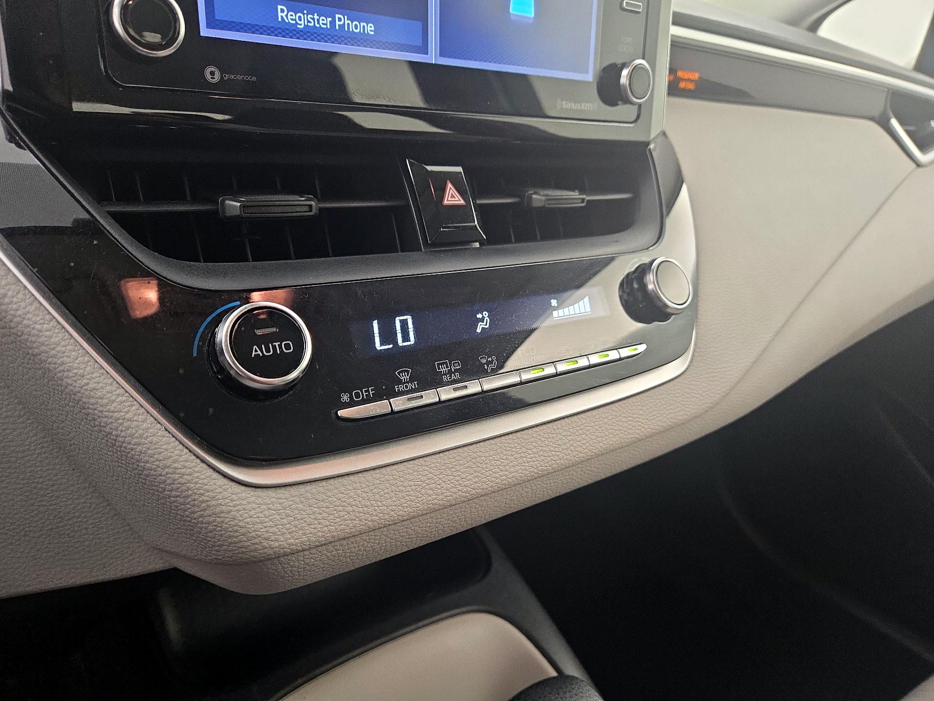 Thumbnail: 2021 Toyota Corolla - 16
