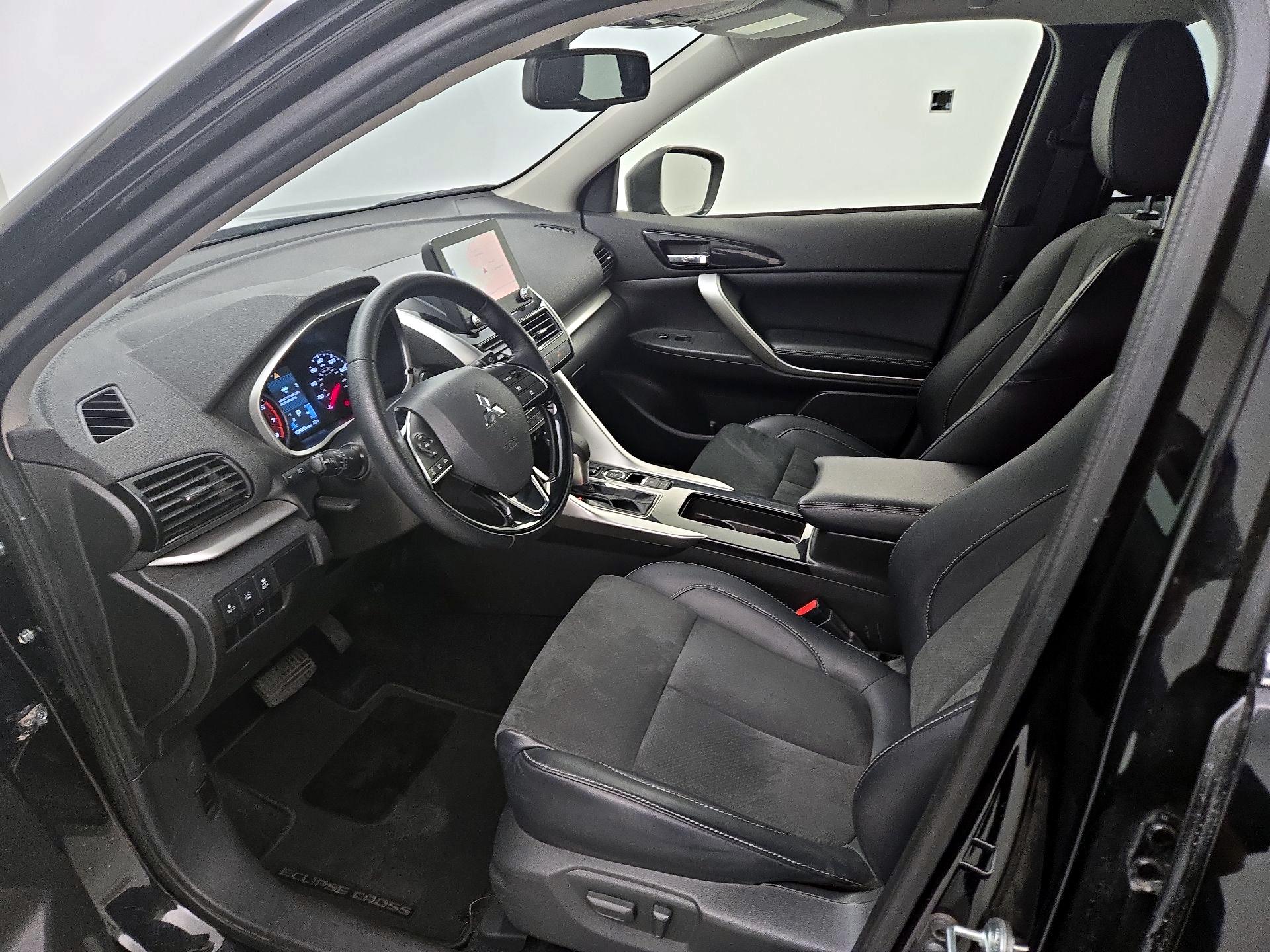 Thumbnail: 2025 Mitsubishi Eclipse Cross - 11