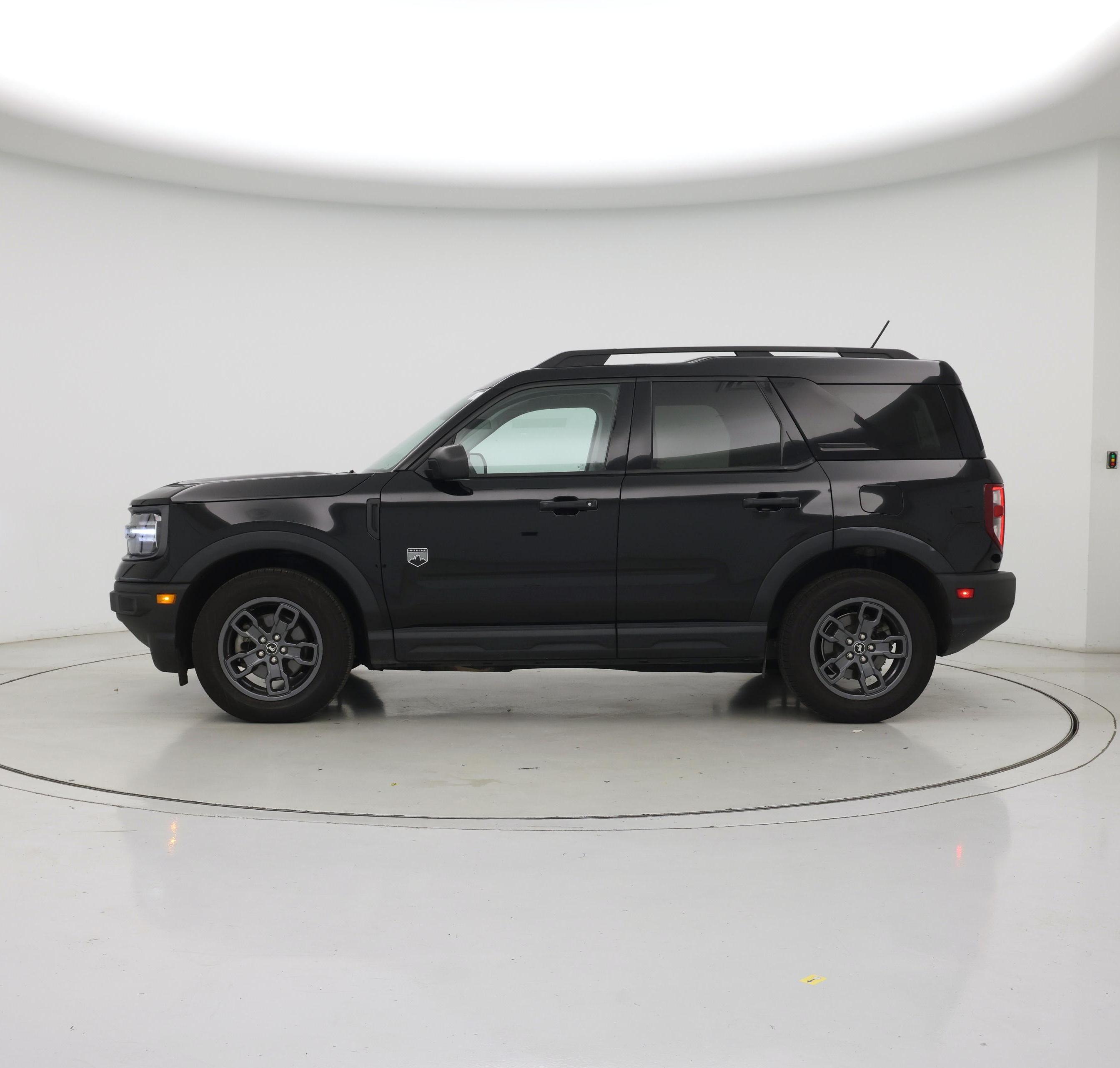 Thumbnail: 2023 Ford Bronco Sport - 3