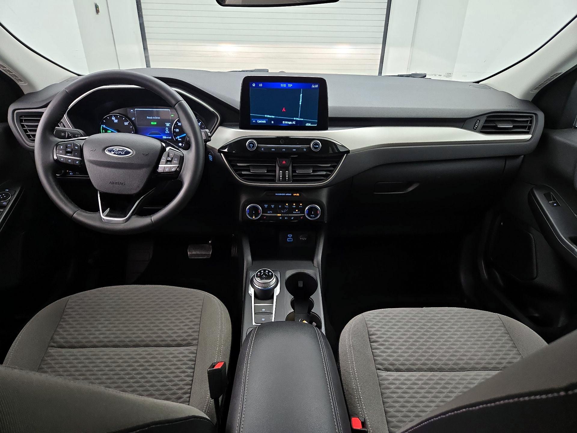 Thumbnail: 2022 Ford Escape - 9