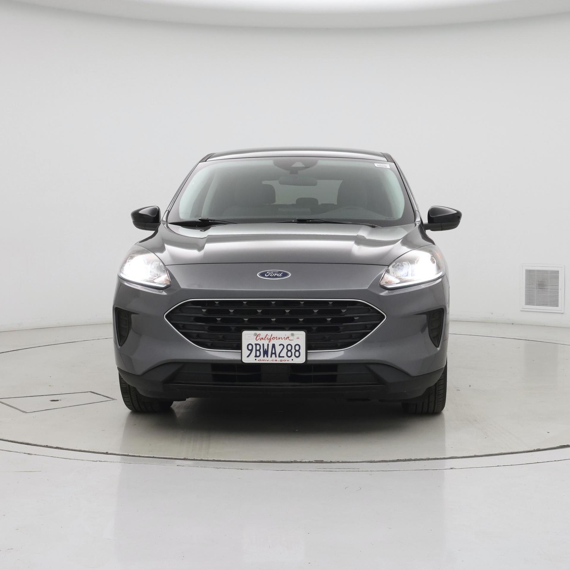 Thumbnail: 2022 Ford Escape - 5