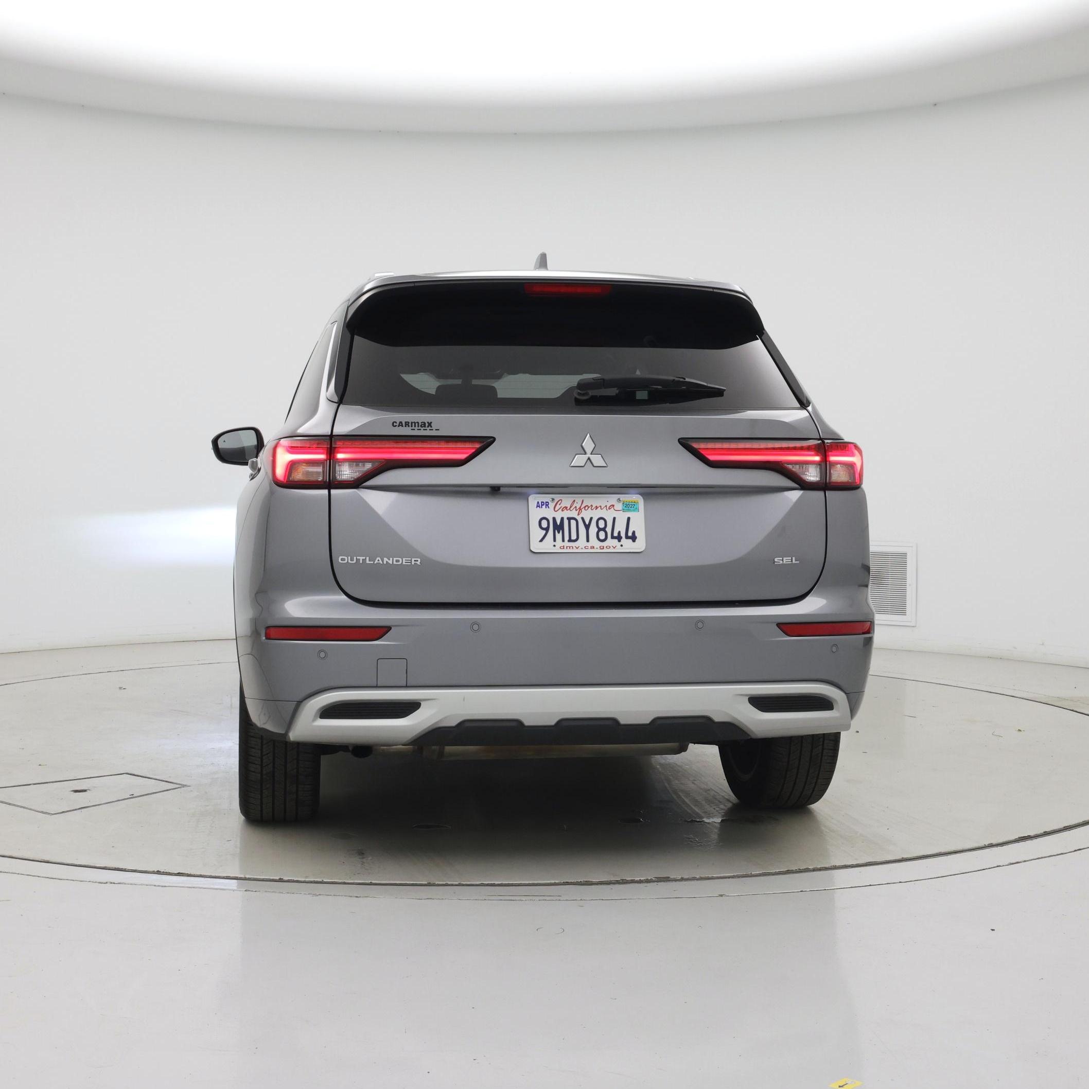 Thumbnail: 2024 Mitsubishi Outlander - 6