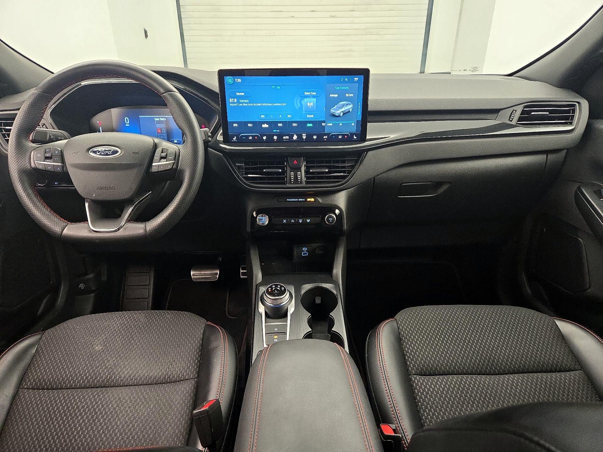 Thumbnail: 2023 Ford Escape - 9