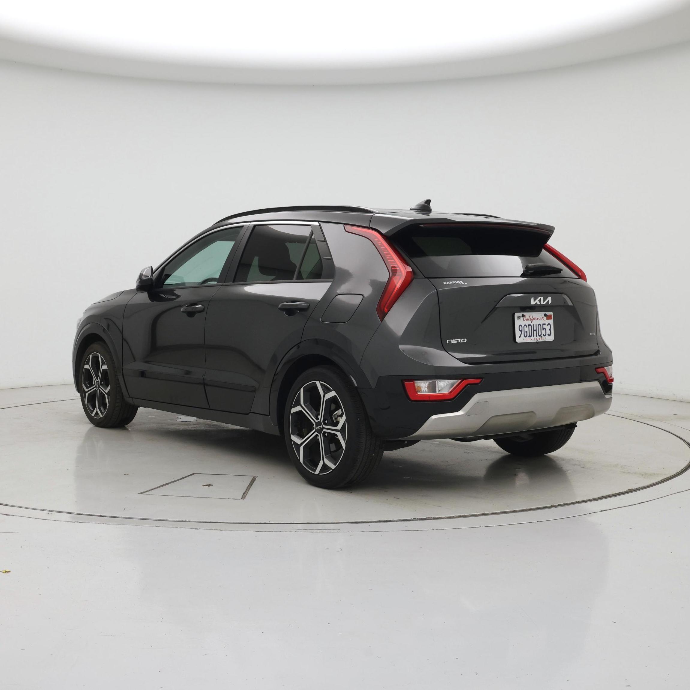 Thumbnail: 2023 Kia Niro - 2