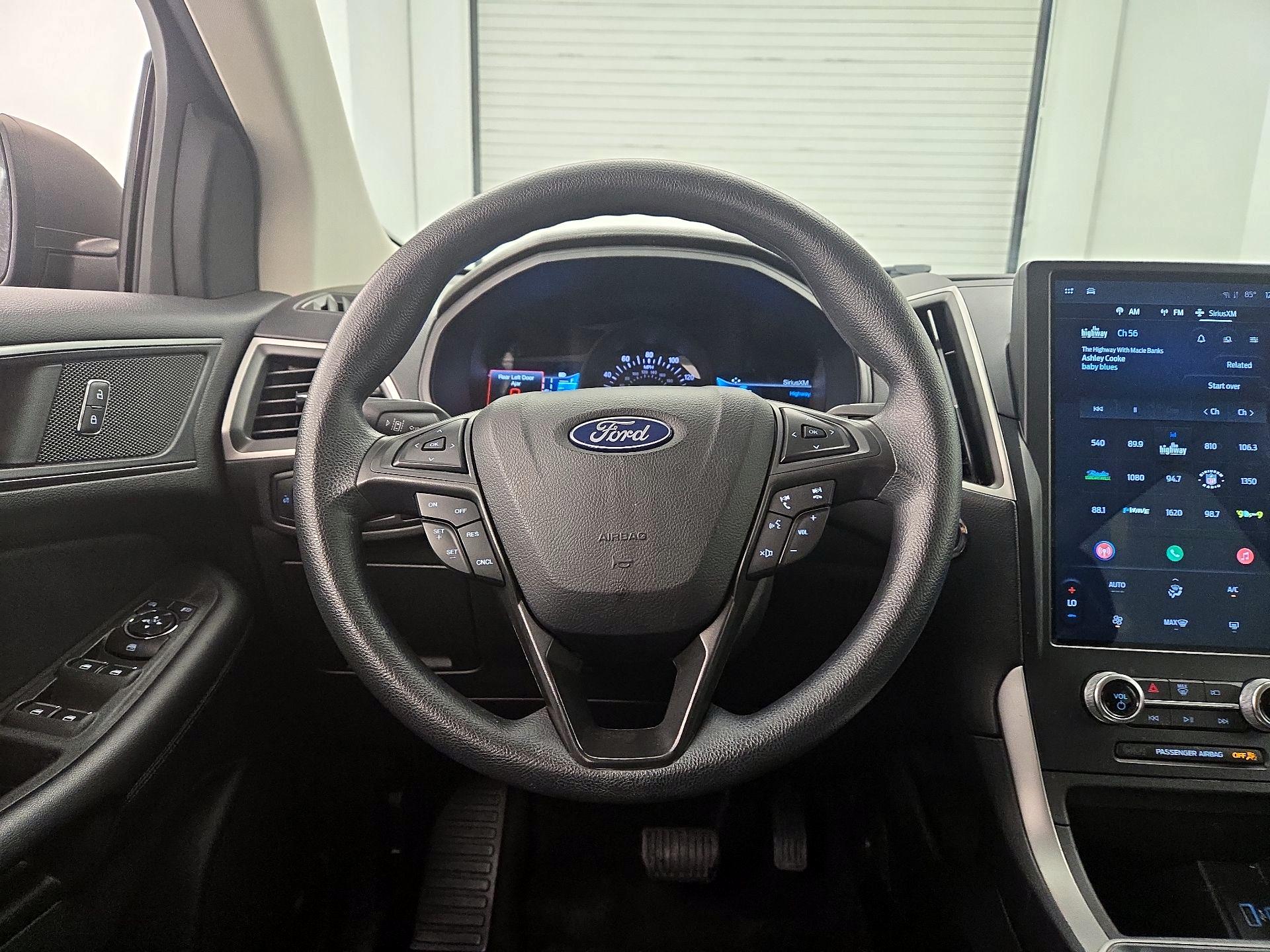 Thumbnail: 2022 Ford Edge - 10