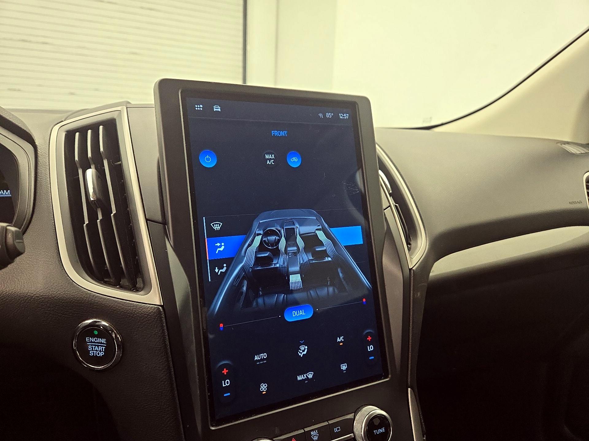Thumbnail: 2022 Ford Edge - 16