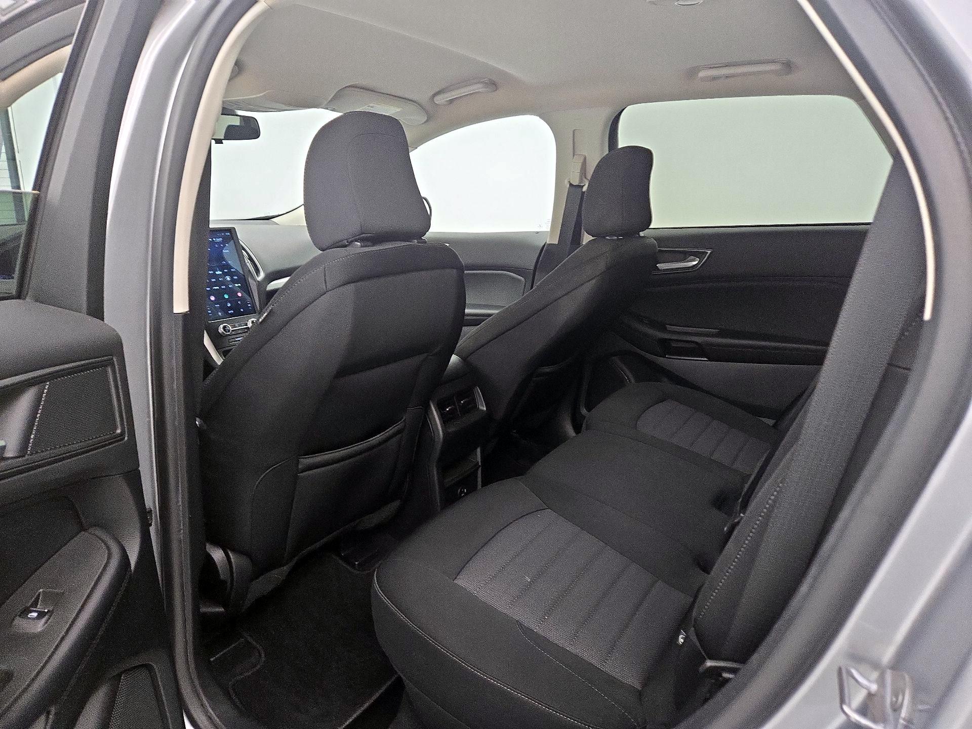 Thumbnail: 2022 Ford Edge - 19