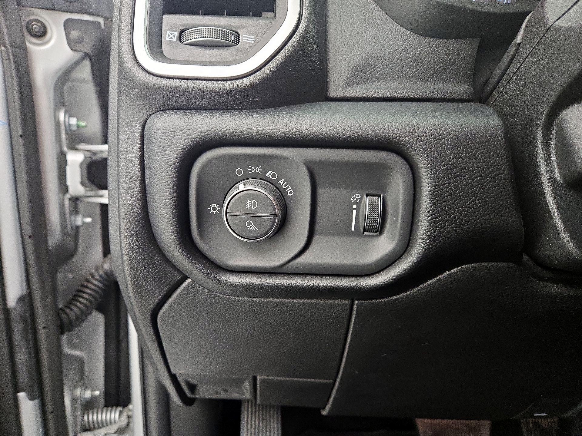 Thumbnail: 2026 RAM 2500 - 13