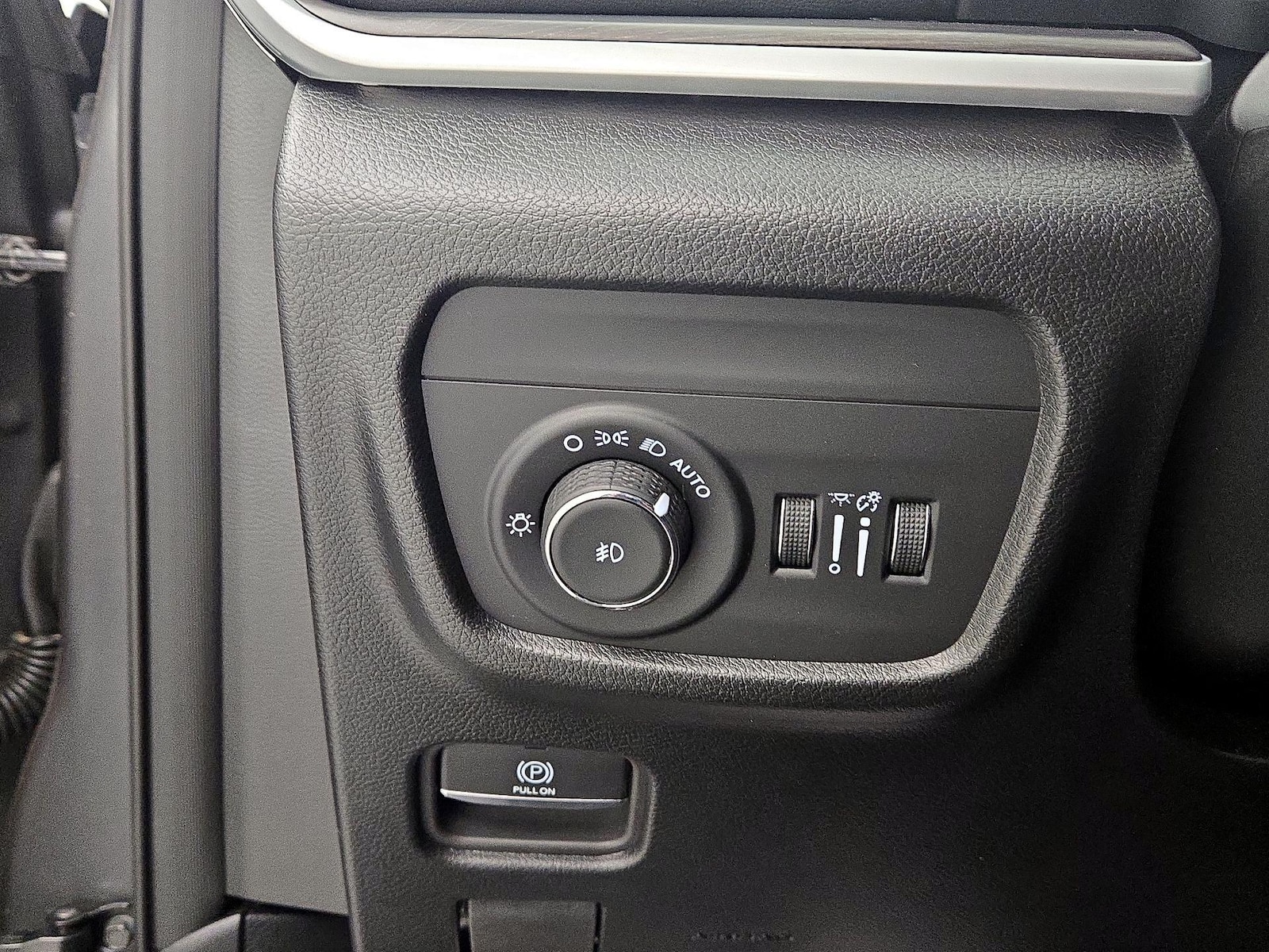 2025 Jeep Grand Cherokee Limited - Photo 14