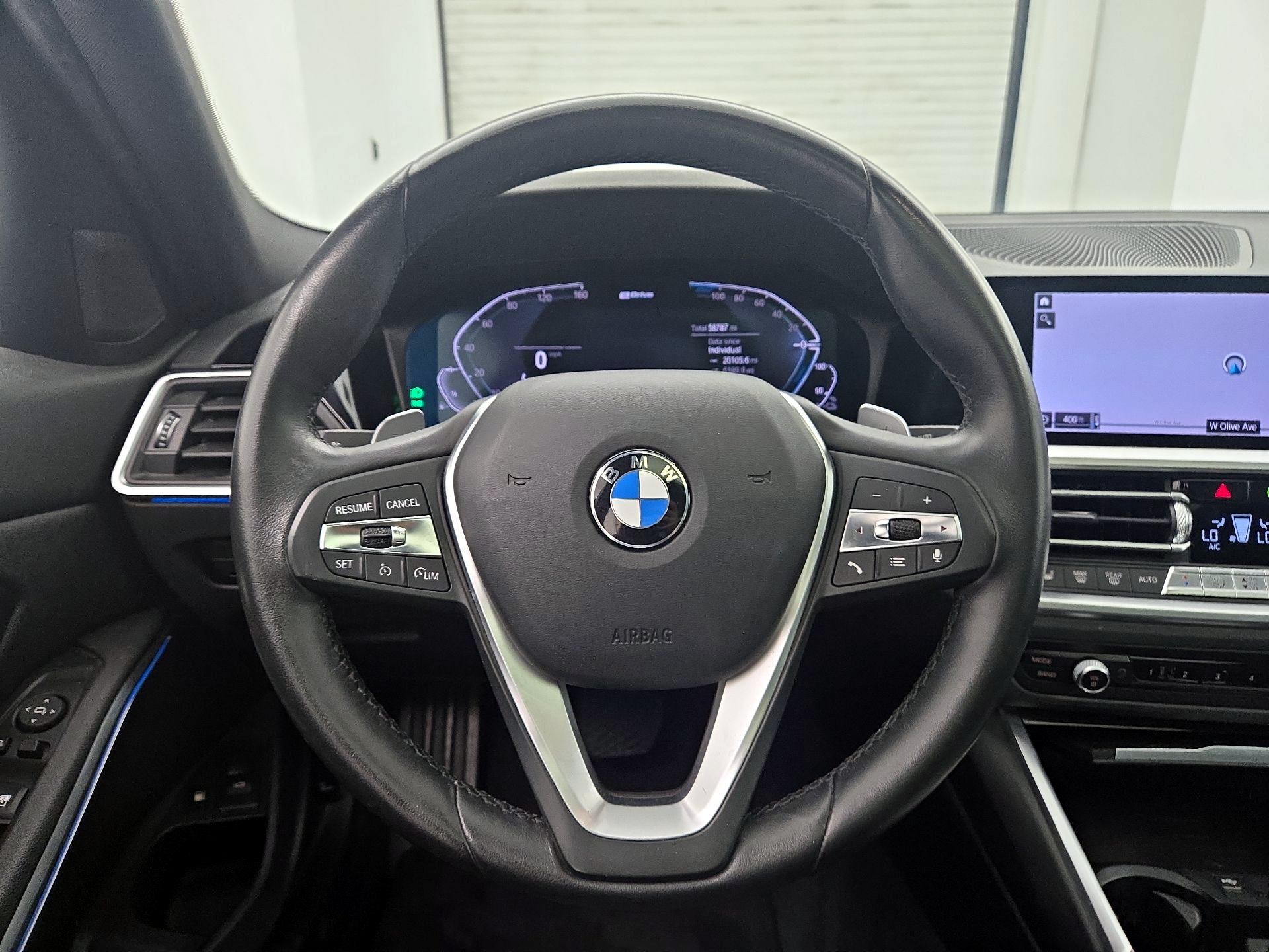Thumbnail: 2021 BMW 3 Series - 10