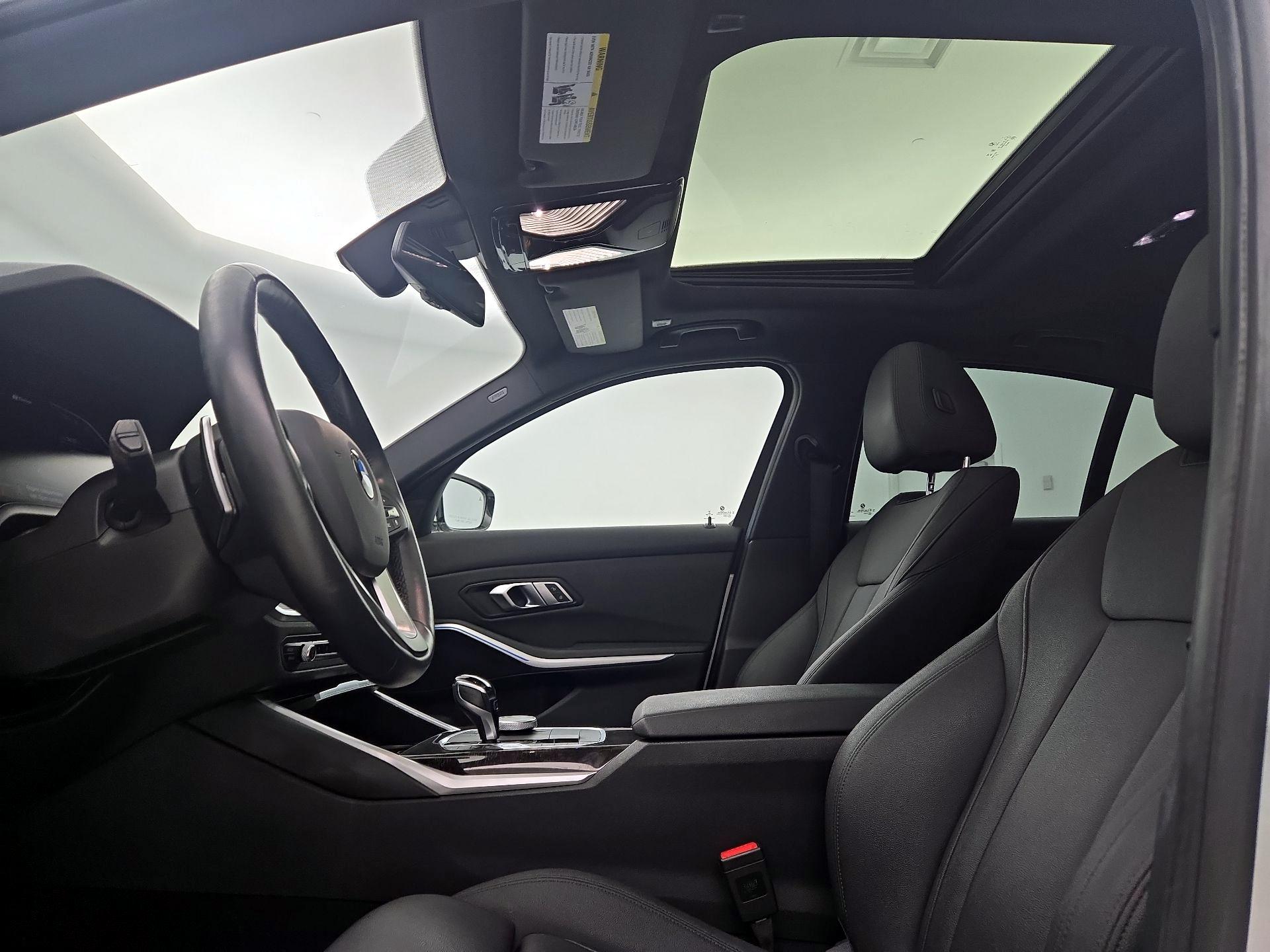 Thumbnail: 2021 BMW 3 Series - 20