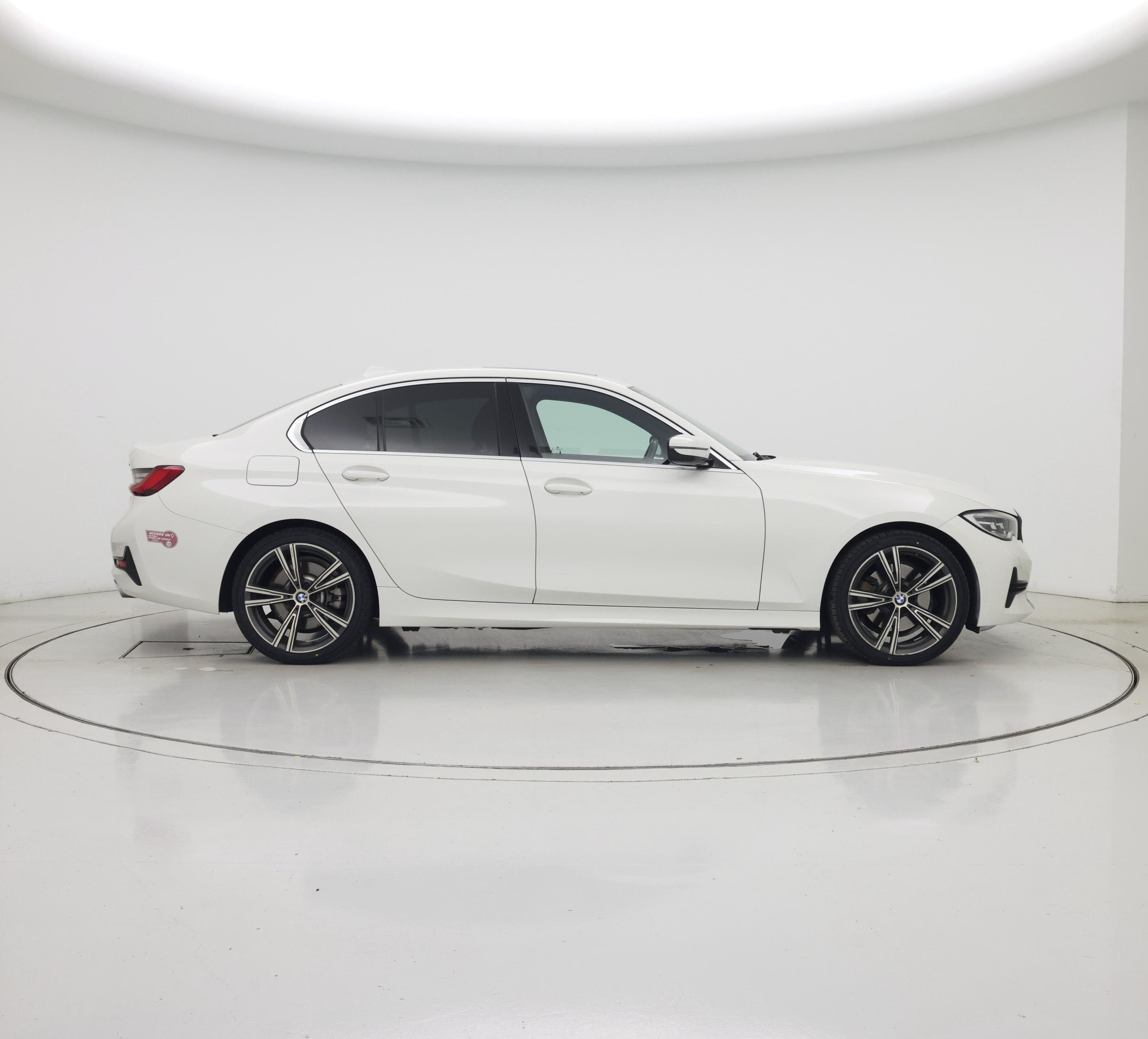 Thumbnail: 2021 BMW 3 Series - 7
