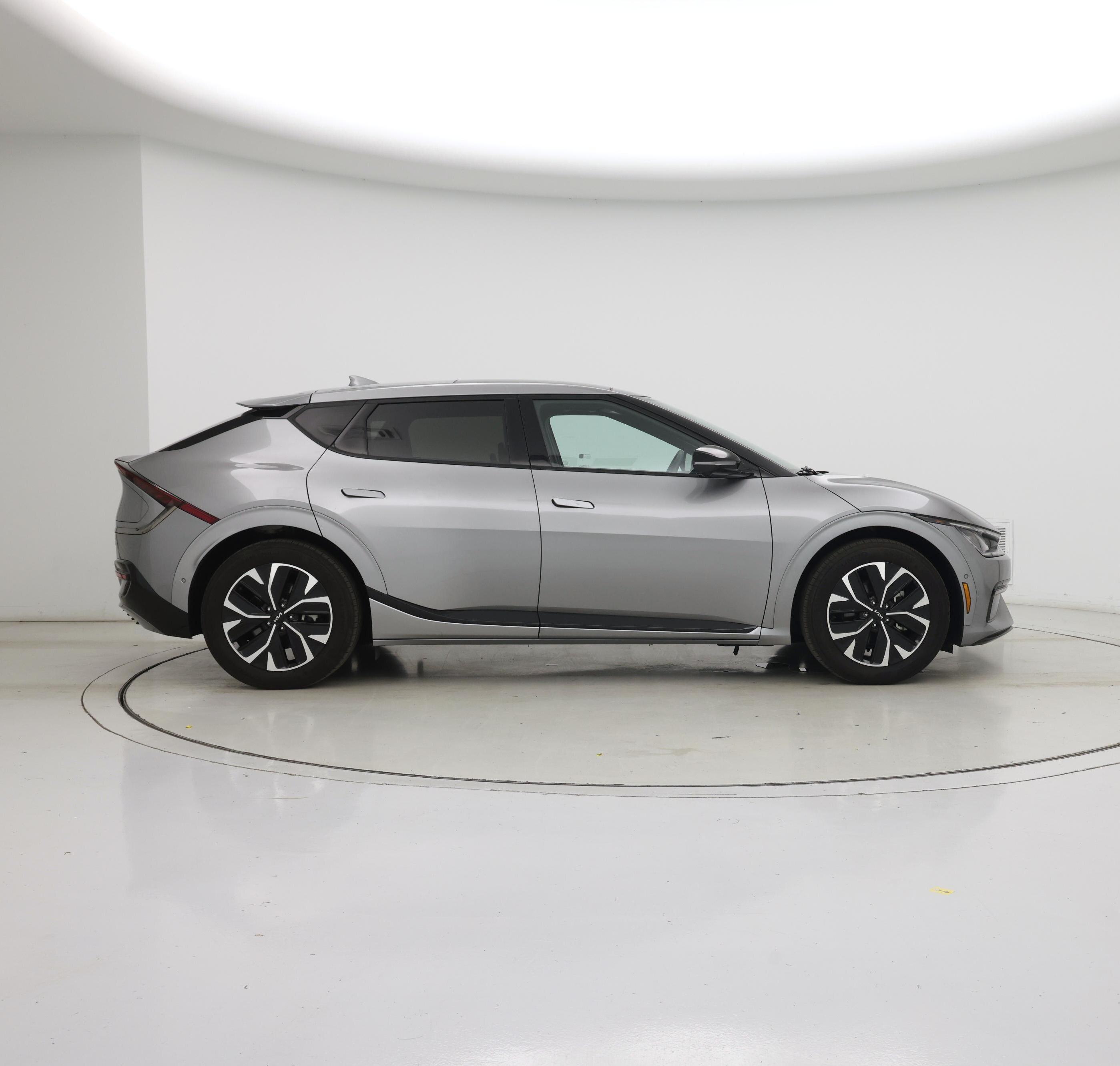 Thumbnail: 2024 Kia EV6 - 7