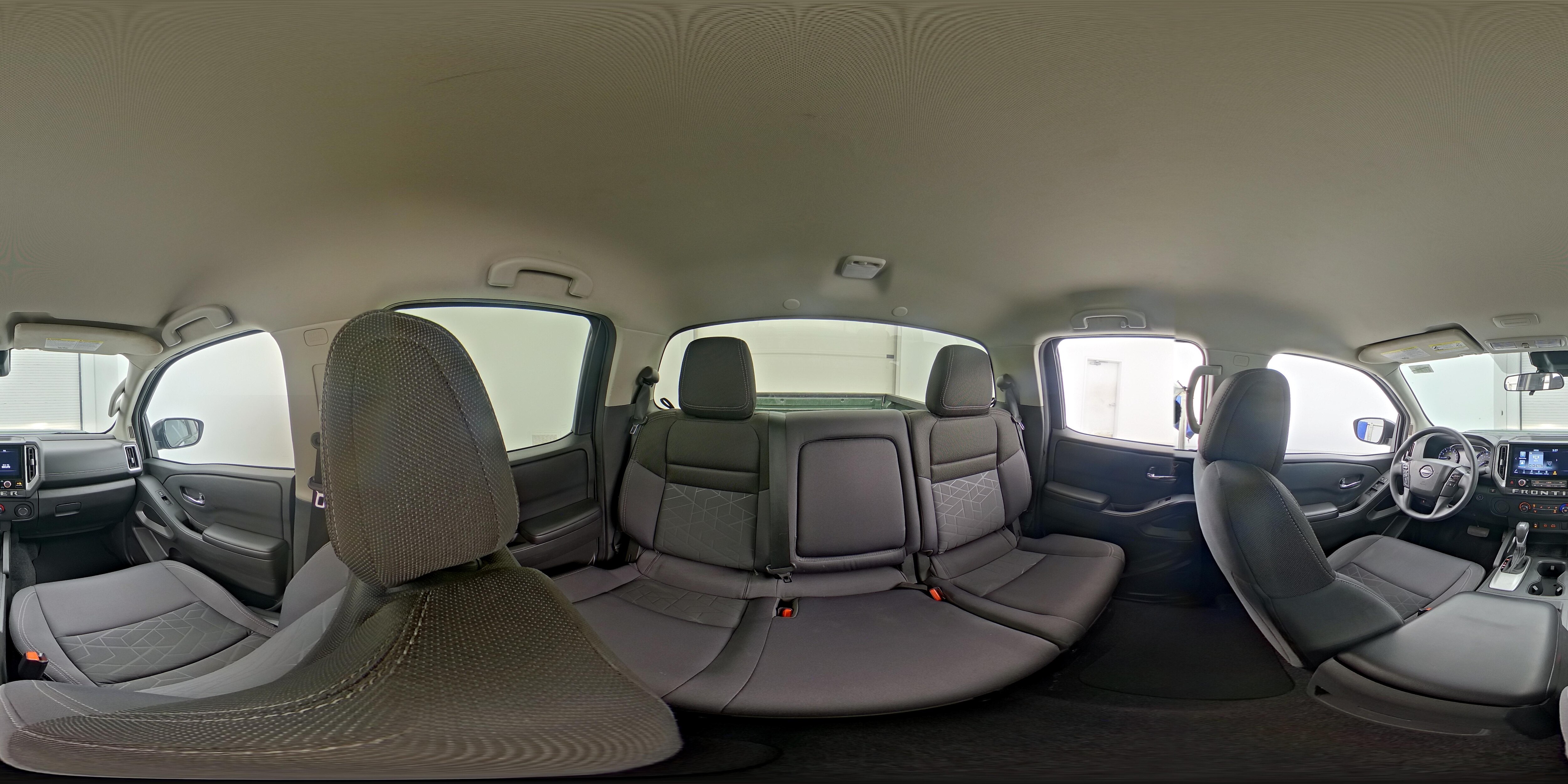 2025 Nissan Frontier SV - Photo 24