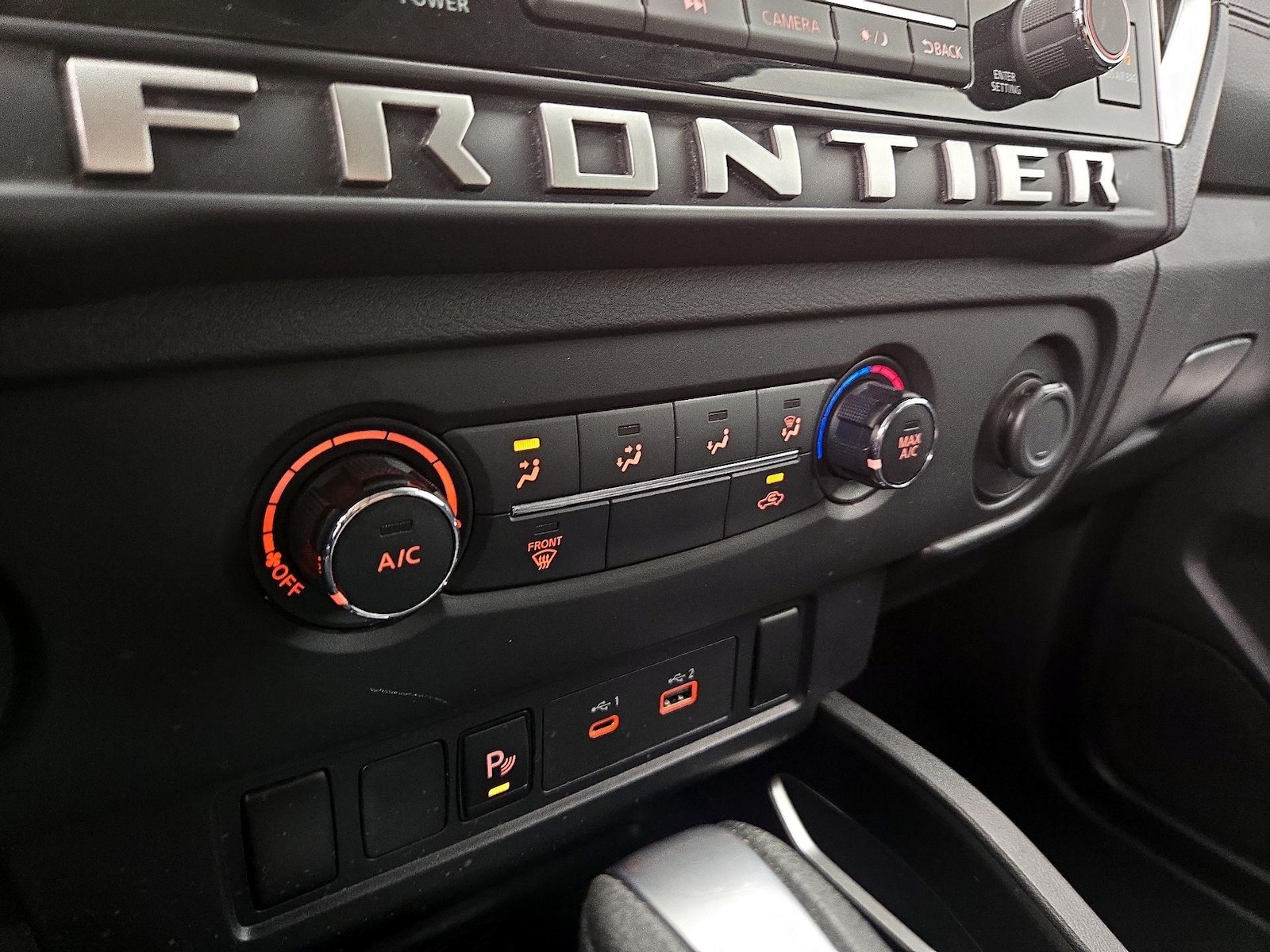 2025 Nissan Frontier SV - Photo 17