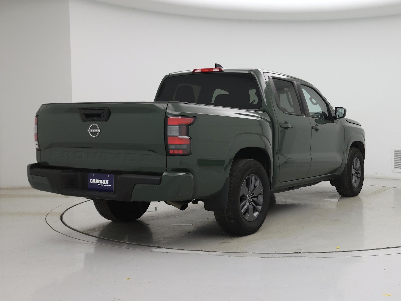 2025 Nissan Frontier SV - Photo 9