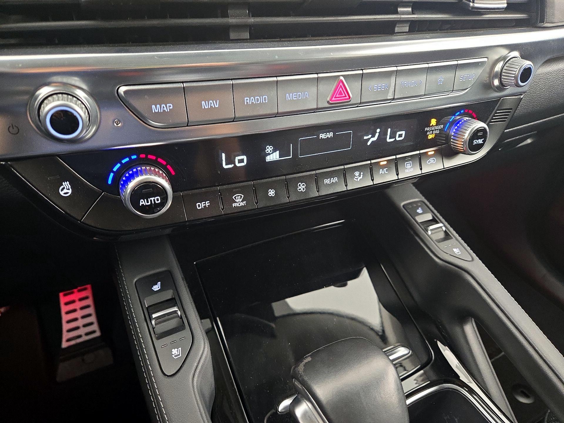 Thumbnail: 2022 Kia Telluride - 17