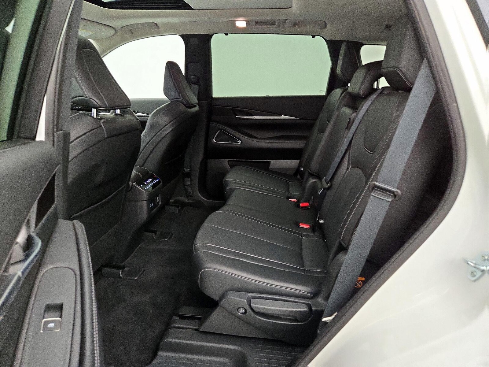 Rear Air Conditioning