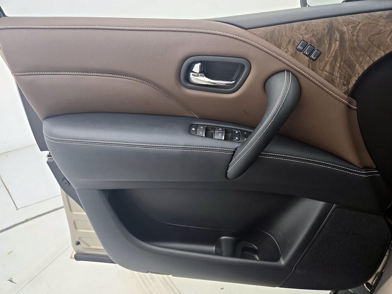 2024 INFINITI QX80 PREMIUM SELECT 4WD - Photo 13