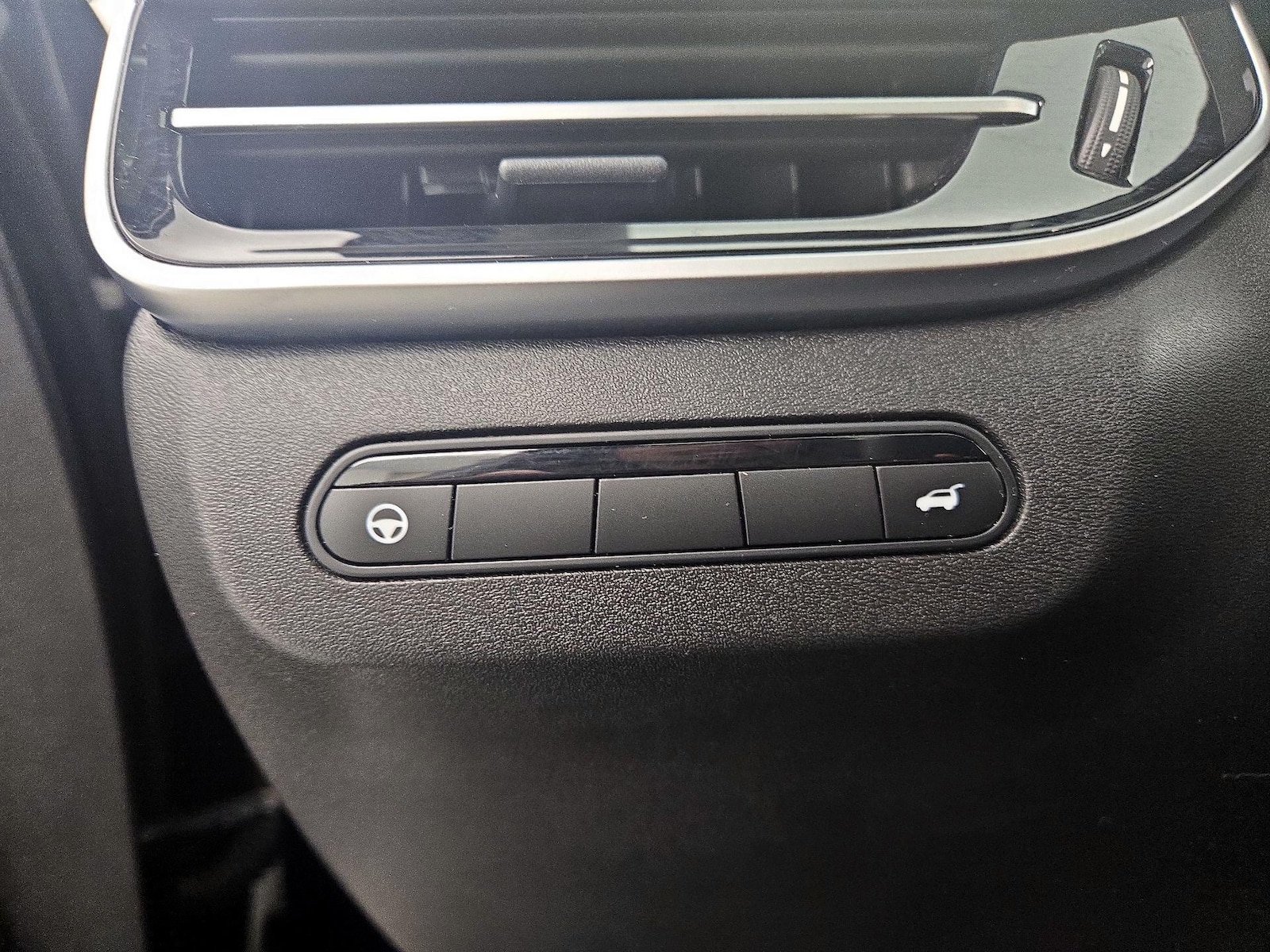 2026 INFINITI QX60 LUXE - Photo 14