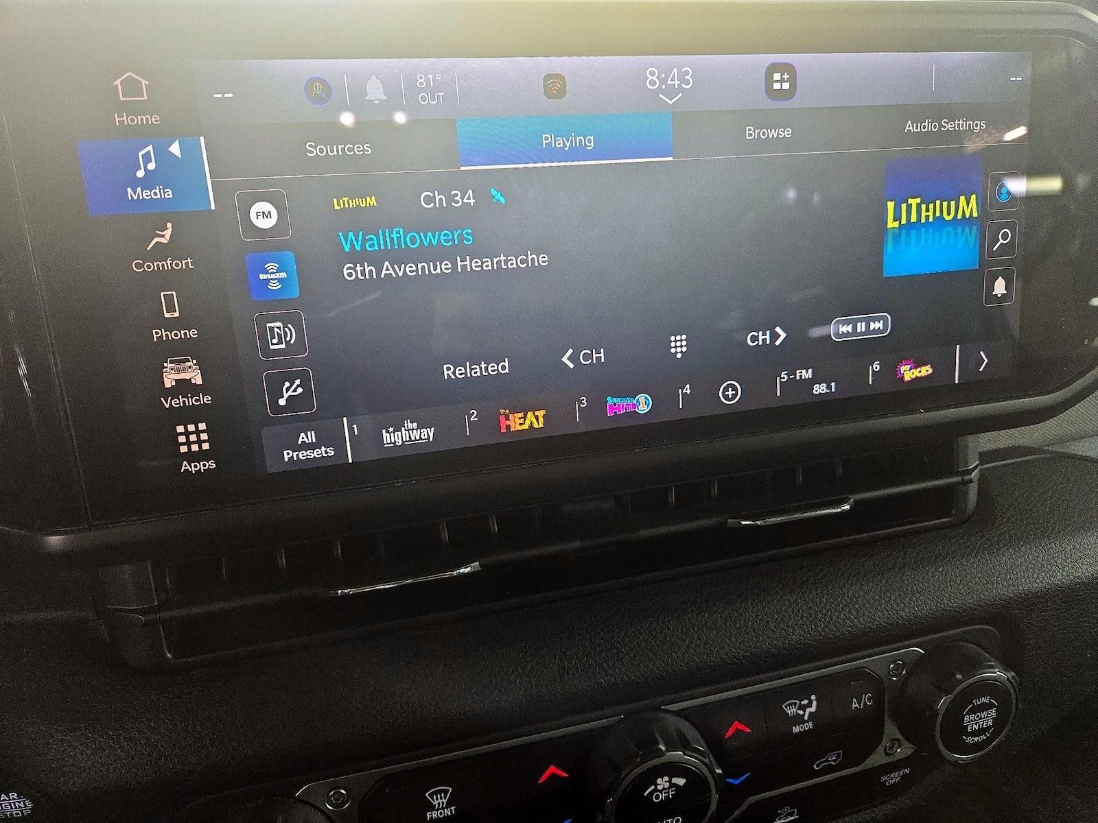 2024 Jeep Wrangler 4xe Sports S 4XE - Photo 16
